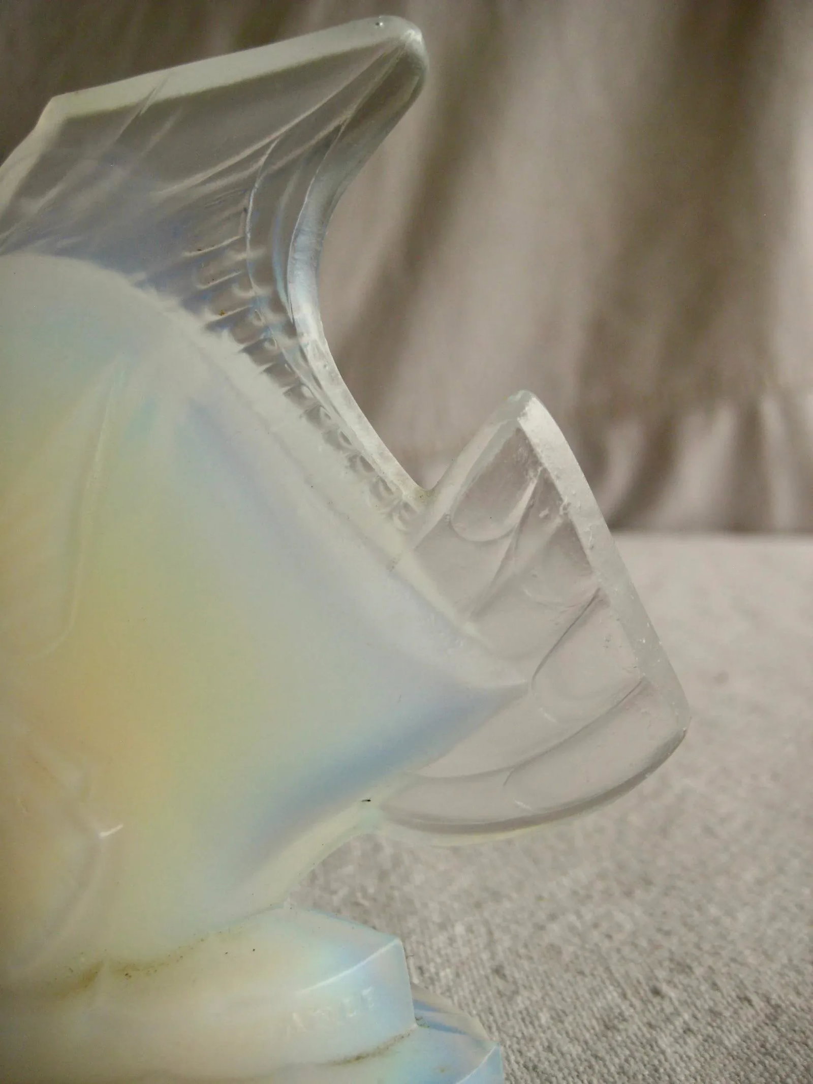 1930s French Opalescent Sabino Glass Fish - 8