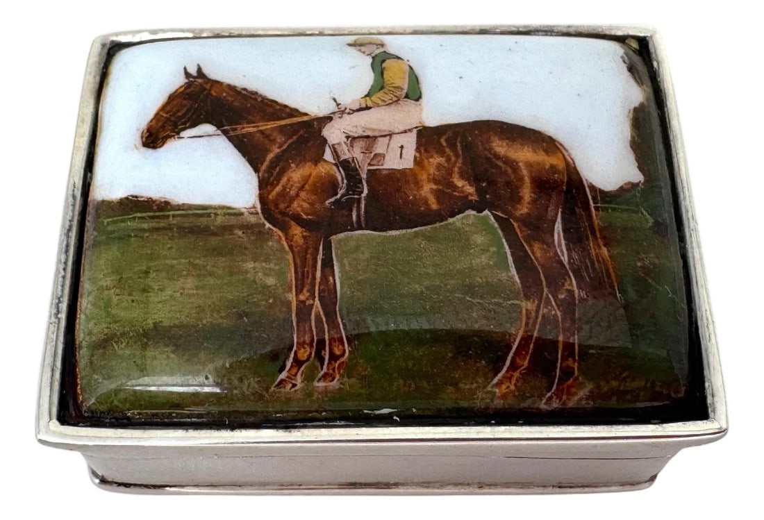Sterling Silver Pill Box Equestrian Enamel Scene, in the English Style, 20th C. (1 of 10)