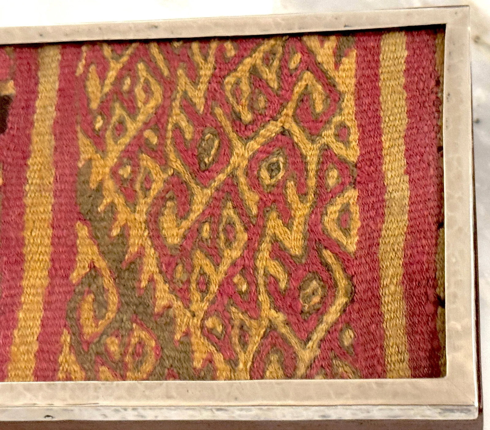 Pre-Columbian Andean Textile Fragment in Sterling Silver & Hardwood Presentation - 7