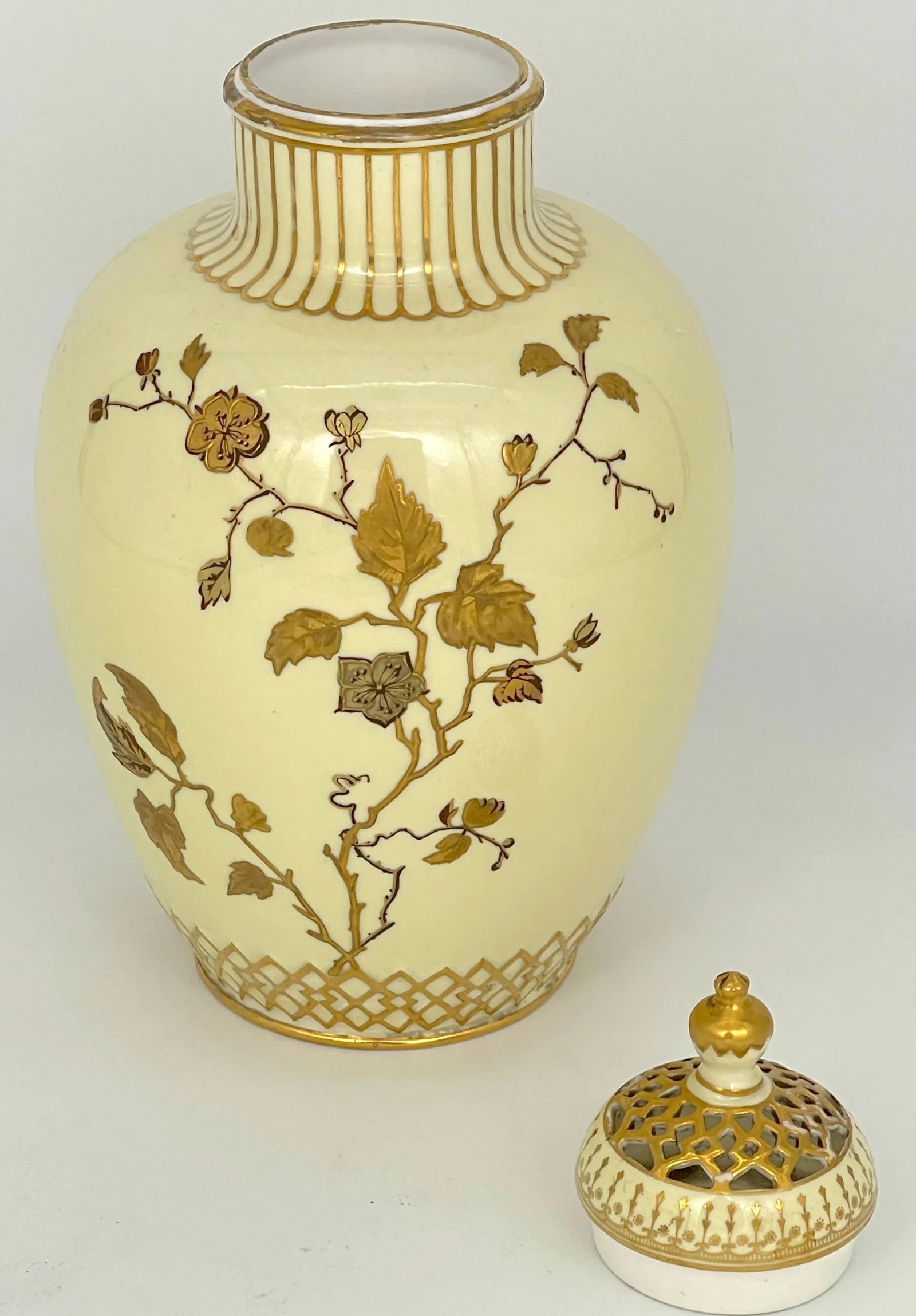 Royal Crown Derby Aesthetic Movement Gilt Potpourri Vase with Pierced Lid, 1892 - 12