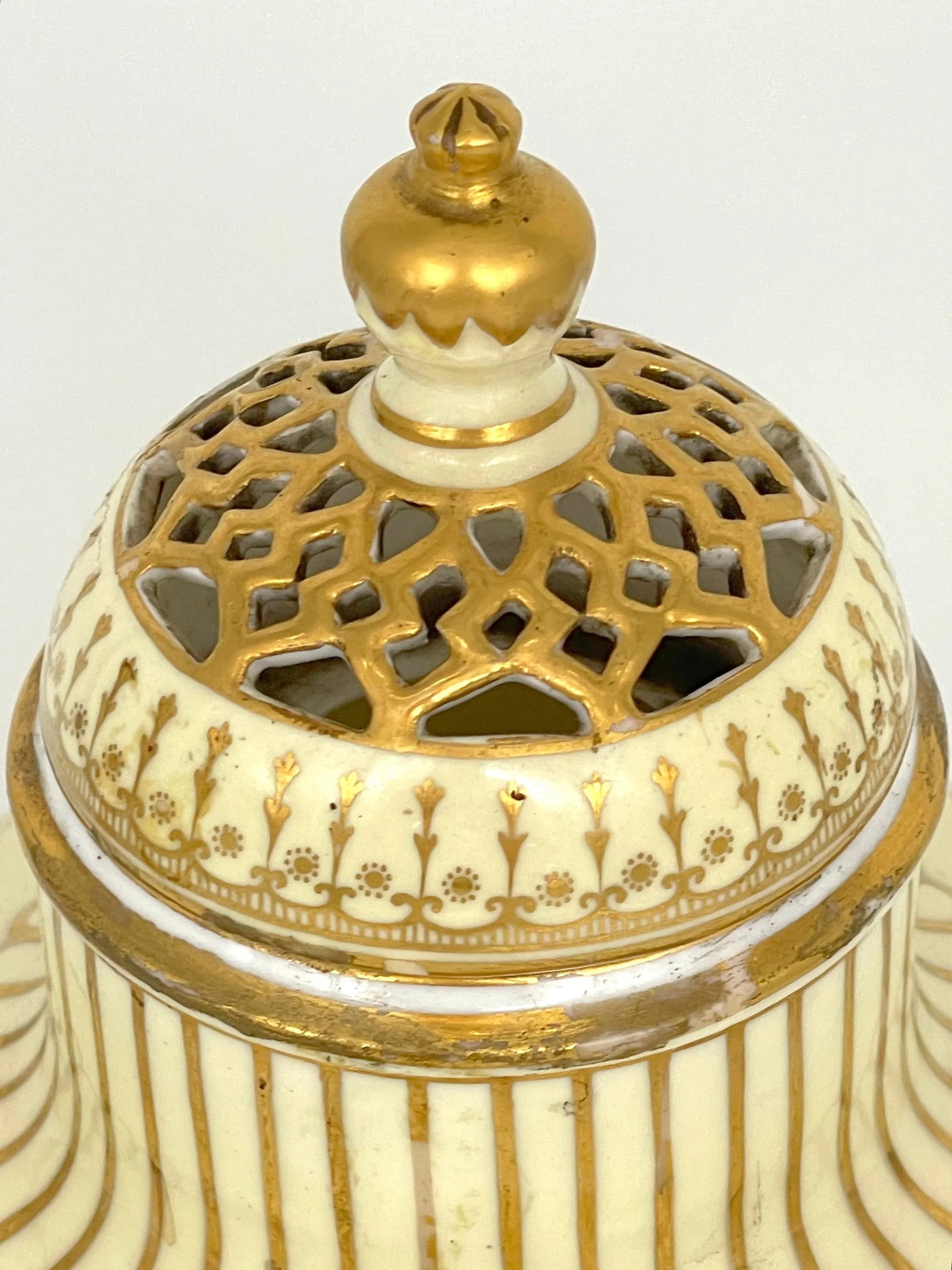 Royal Crown Derby Aesthetic Movement Gilt Potpourri Vase with Pierced Lid, 1892 - 7