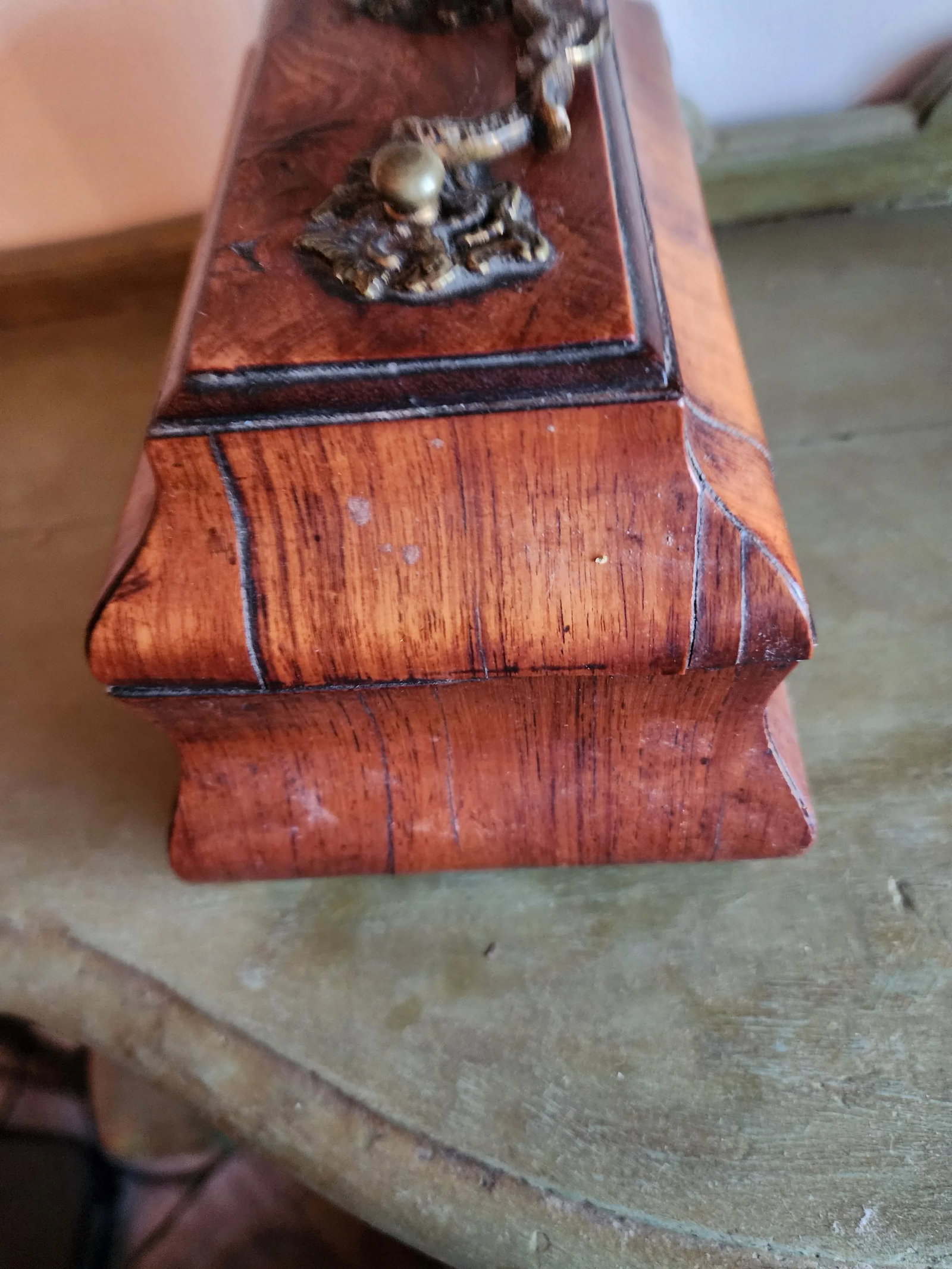 18th Century Dutch Tea Caddy - 10