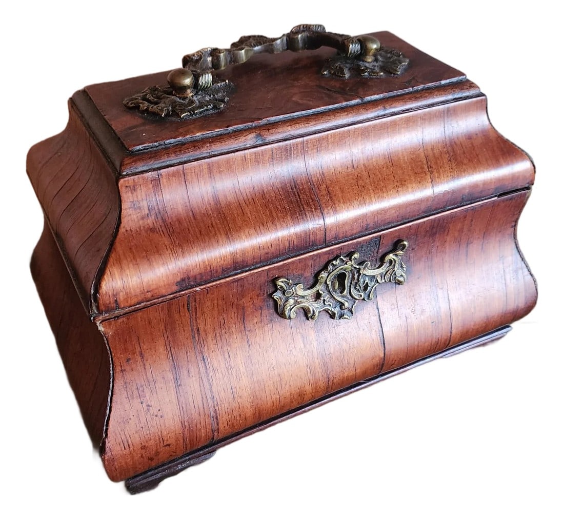 18th Century Dutch Tea Caddy (1 of 12)