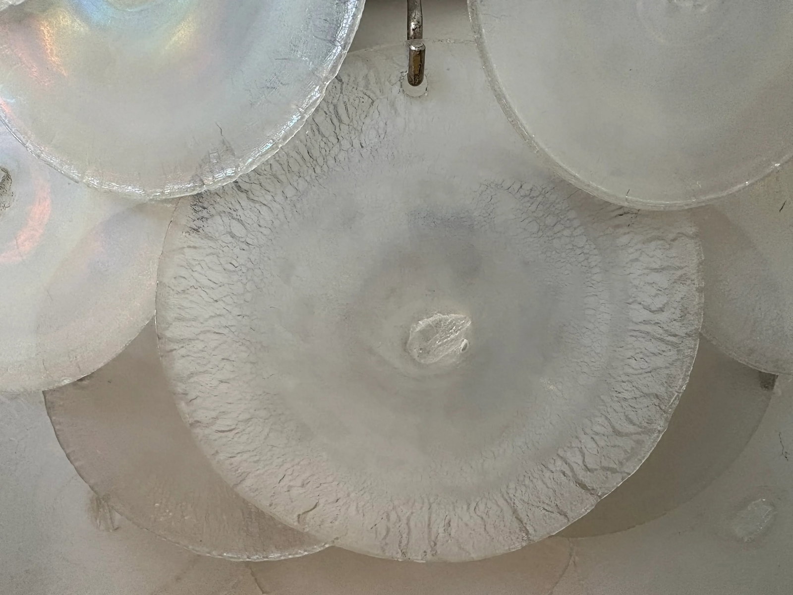 1960s Pair of Opalescent Murano Glass Sconces by Vistosi - 4