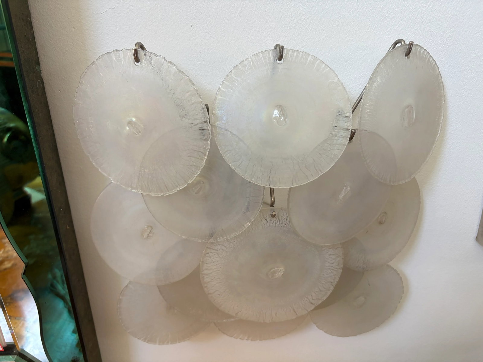1960s Pair of Opalescent Murano Glass Sconces by Vistosi - 6