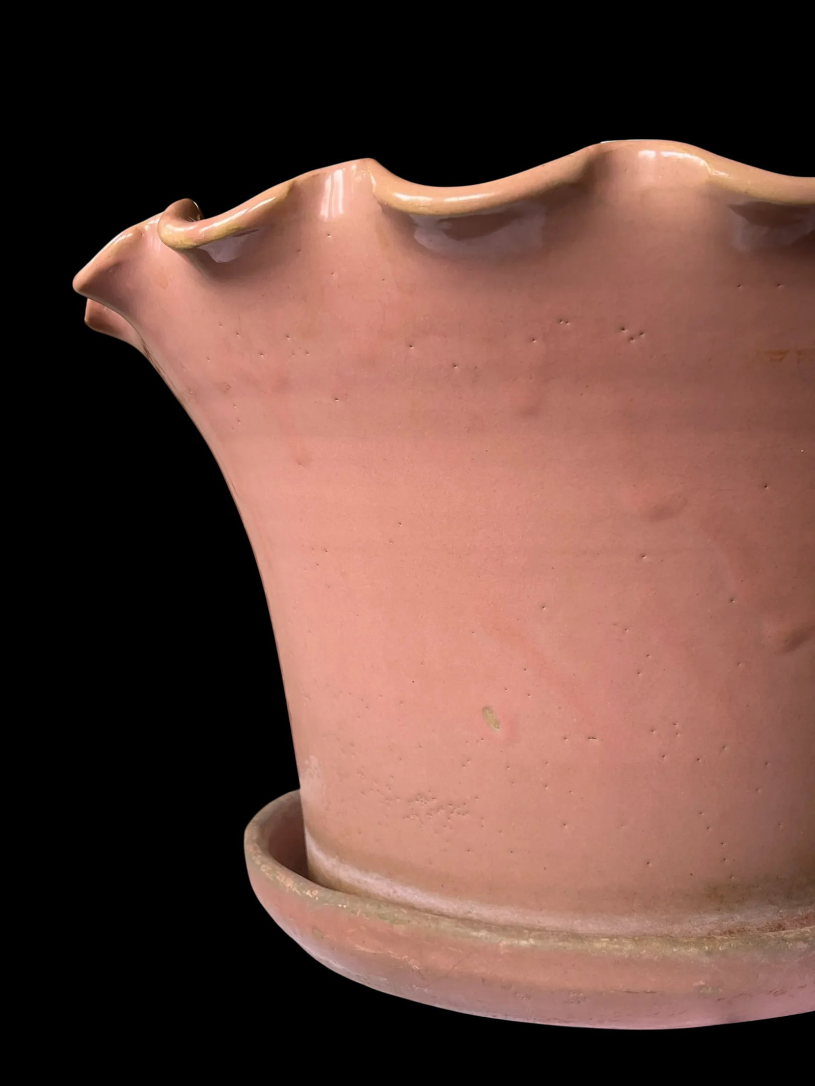 Early 20th Century Large Antique French Hand Thrown Earthenware Scalloped Pink Glazed Planters With - 7