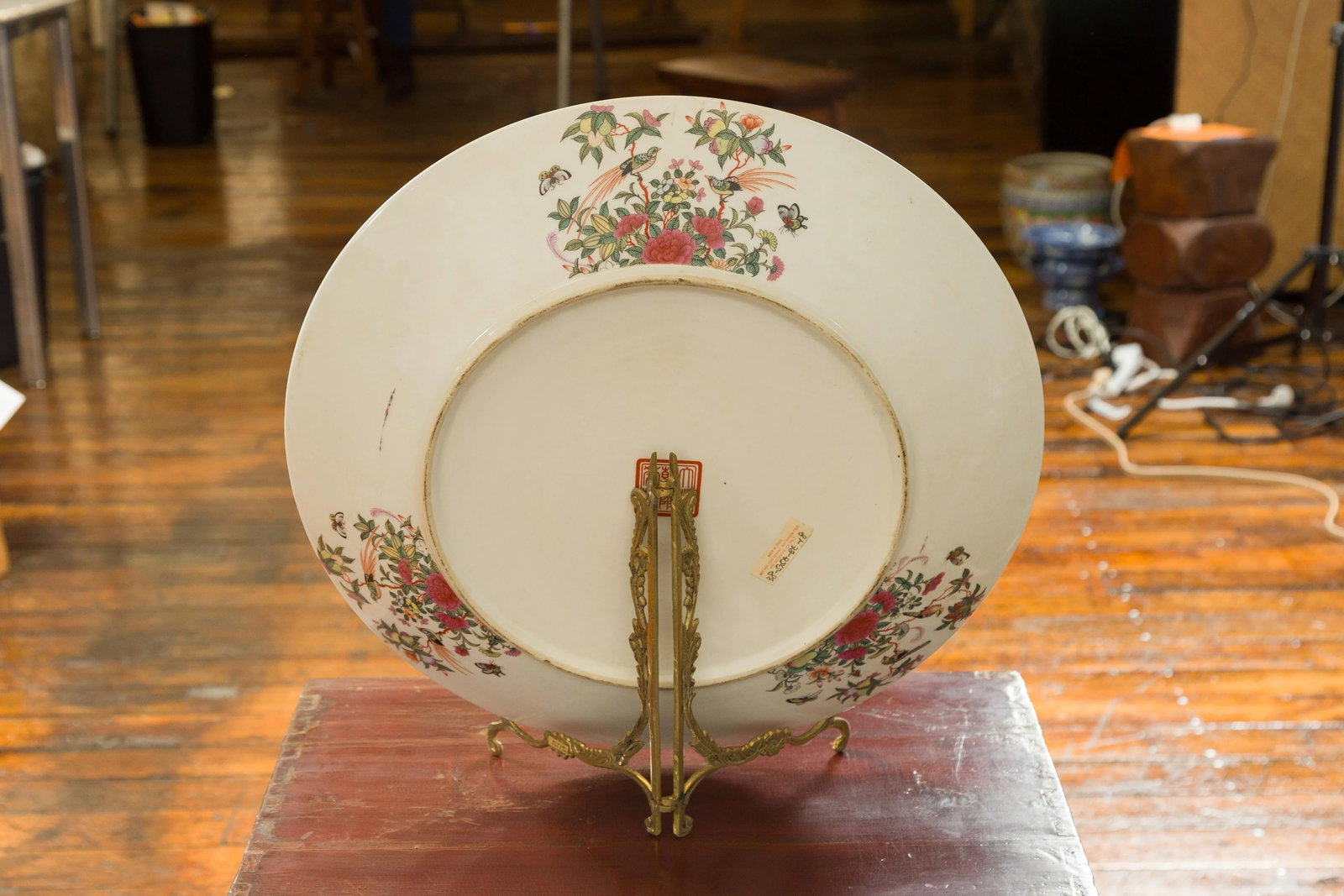 Large Chinese Rose Medallion Hand Painted Porcelain Platter with Court Scenes - 4