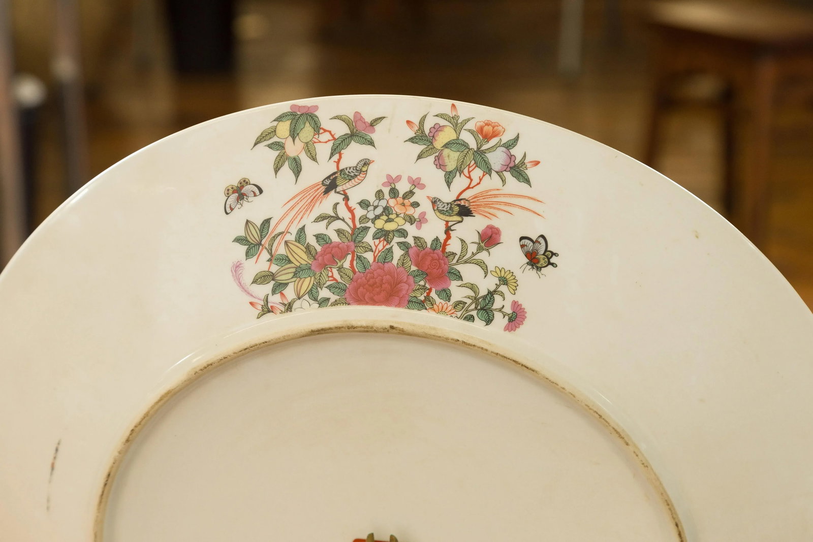 Large Chinese Rose Medallion Hand Painted Porcelain Platter with Court Scenes - 5