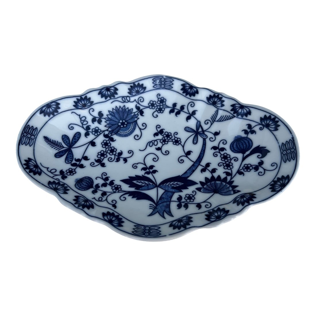 Vintage Footed Blue Onion Bowl Blue and White Diamond Shape Bowl Signed (1 of 7)