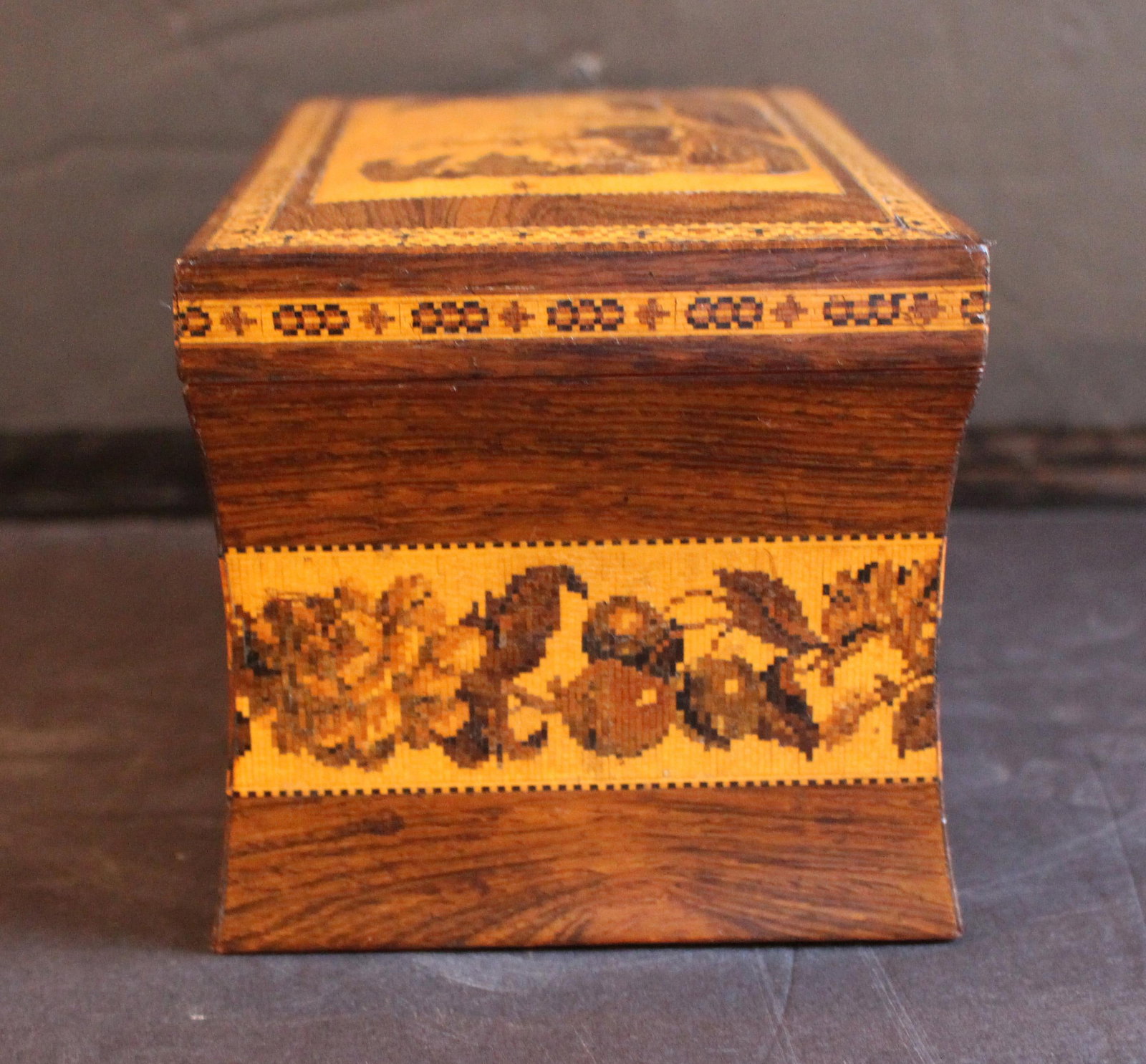 Circa 1850-60 English Tunbridge Ware Tea Caddy Box - 3