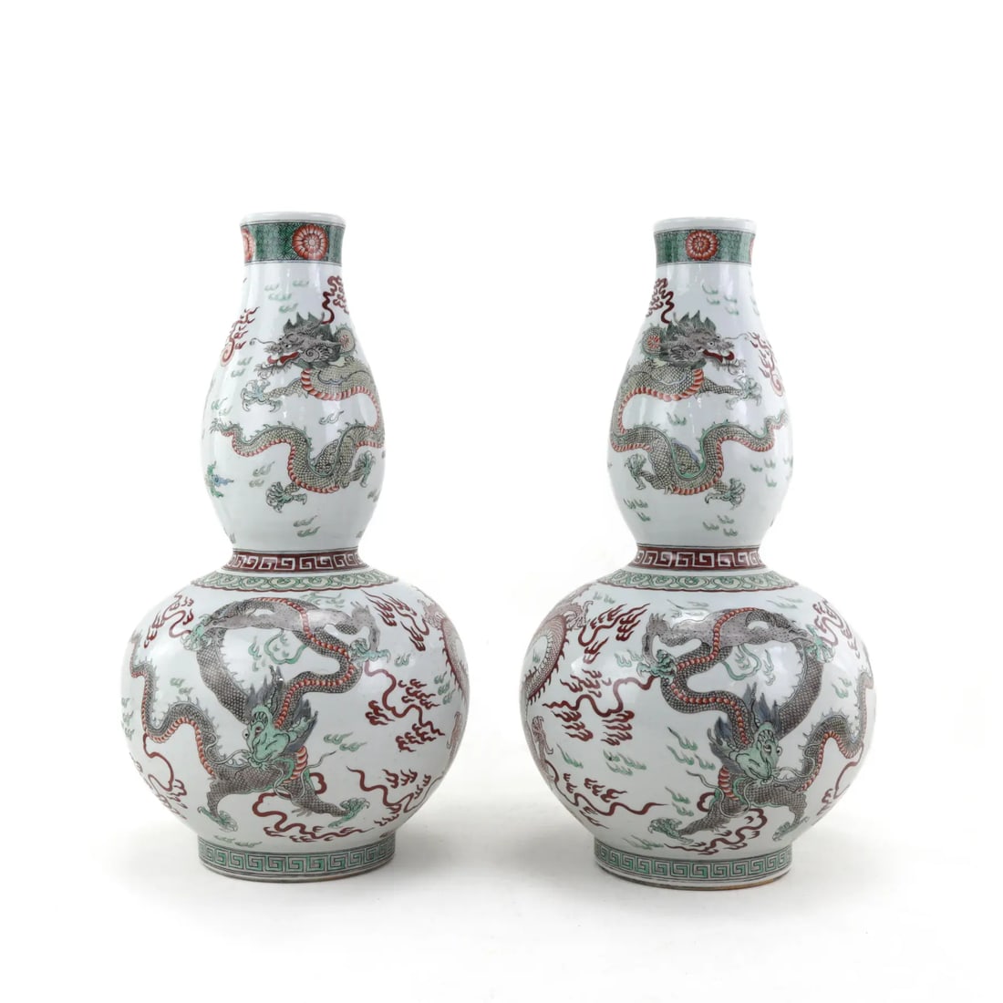 Pair of Famille-Rose "˜Cloud and Dragon' Double Gourd Vasesï¼ŒJingdezhen Kiln, - 11