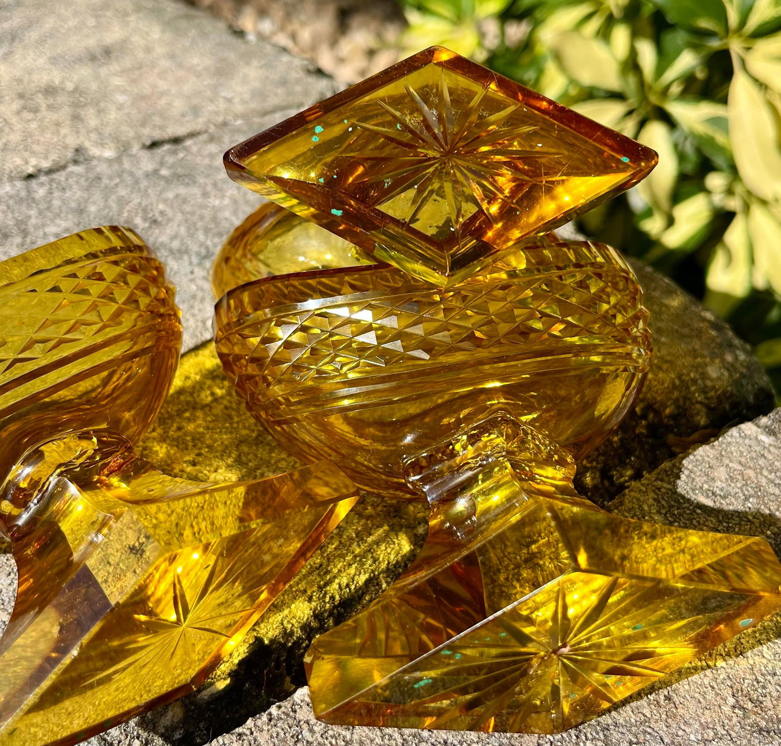 (3) Antique Anglo-Irish Cut Crystal Amber Glass Salt Cellars - 11