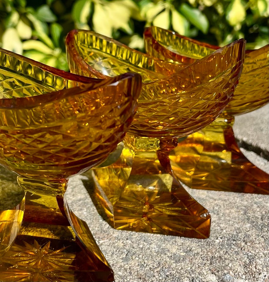 (3) Antique Anglo-Irish Cut Crystal Amber Glass Salt Cellars - 3