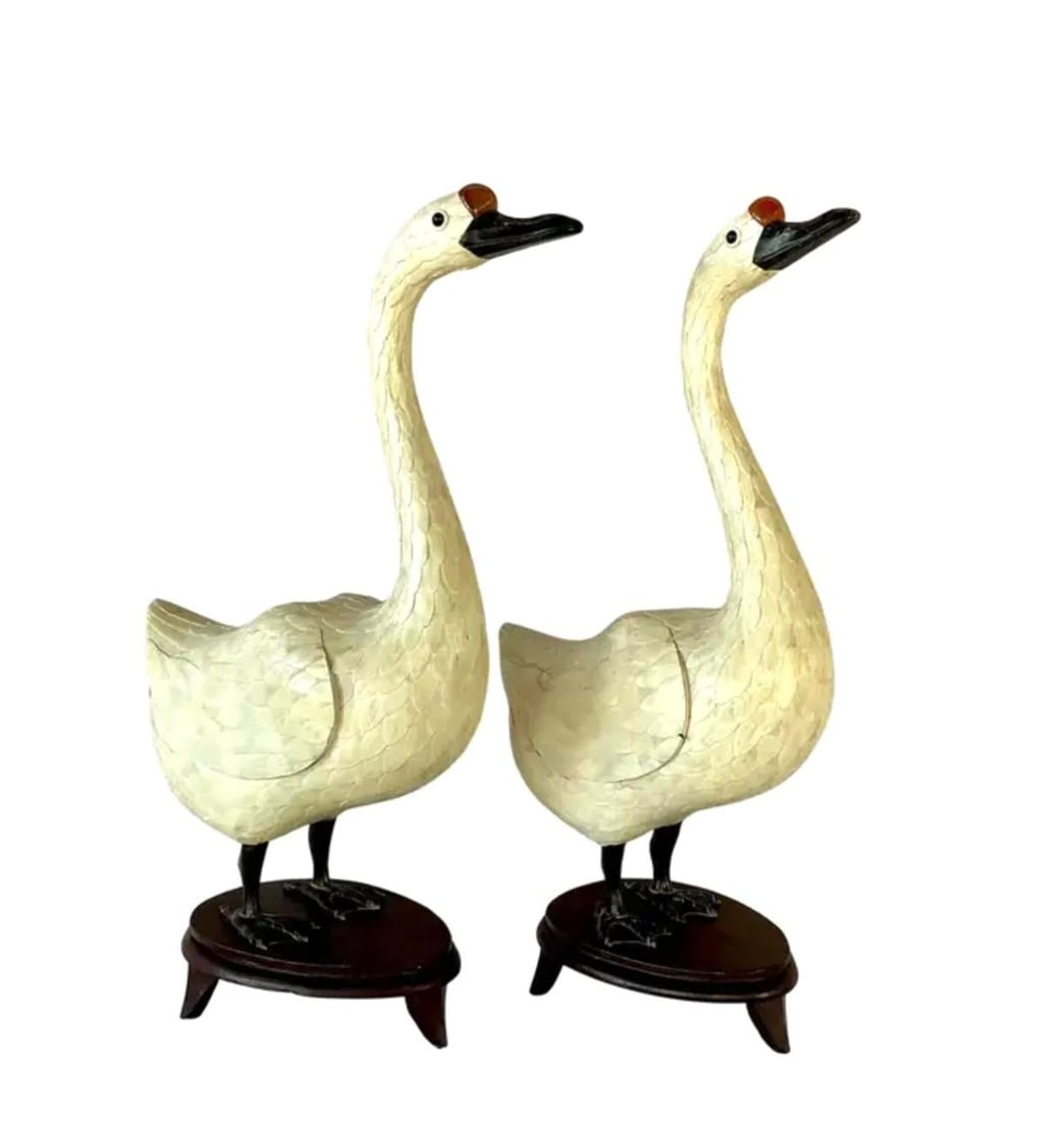 Chinese Hand-Cut Tessellated Bone Veneered Geese, a Pair - 2