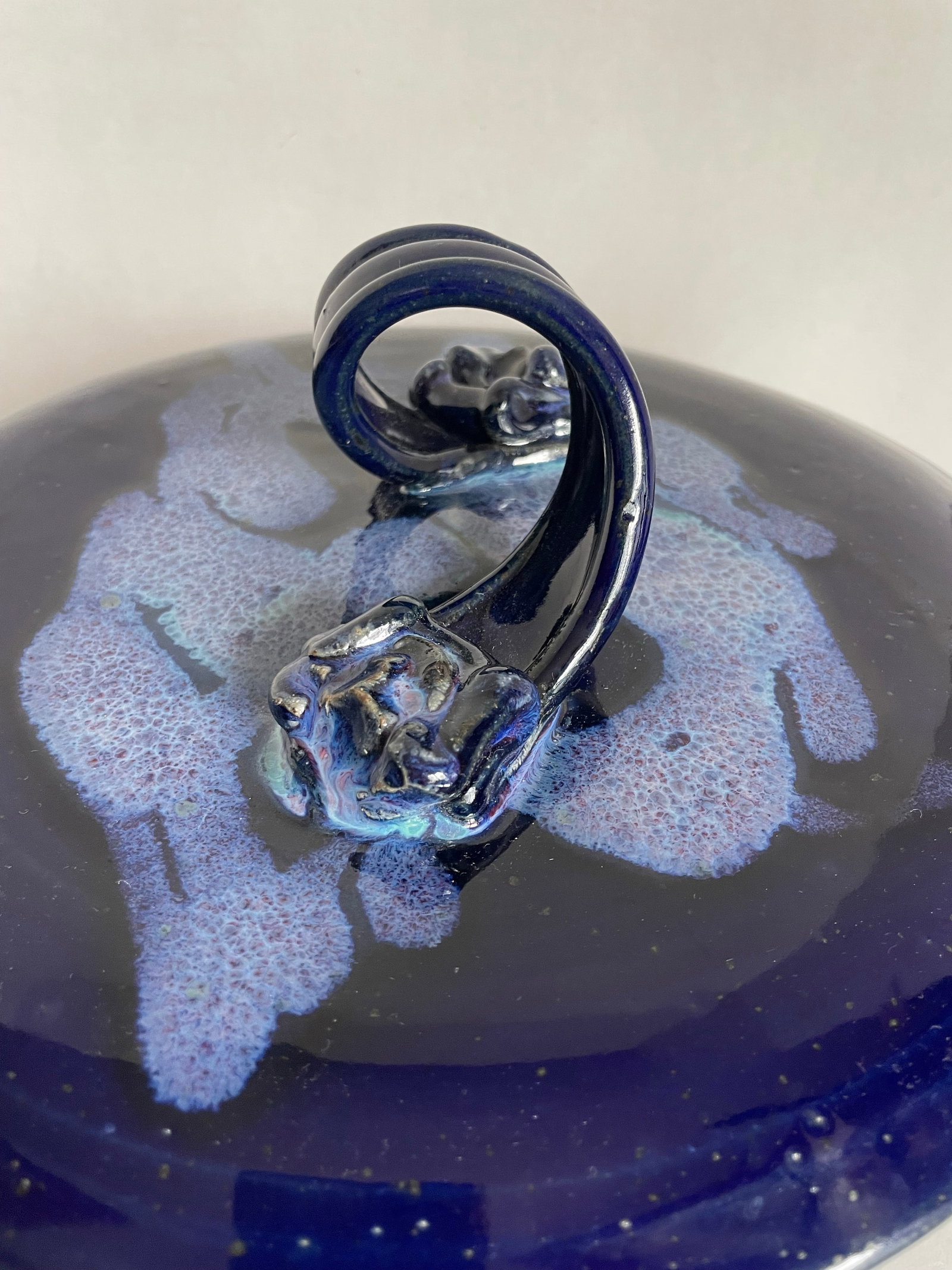 1970's Fabrile Studios Blue Glazed Lidded Pottery Dish - 5
