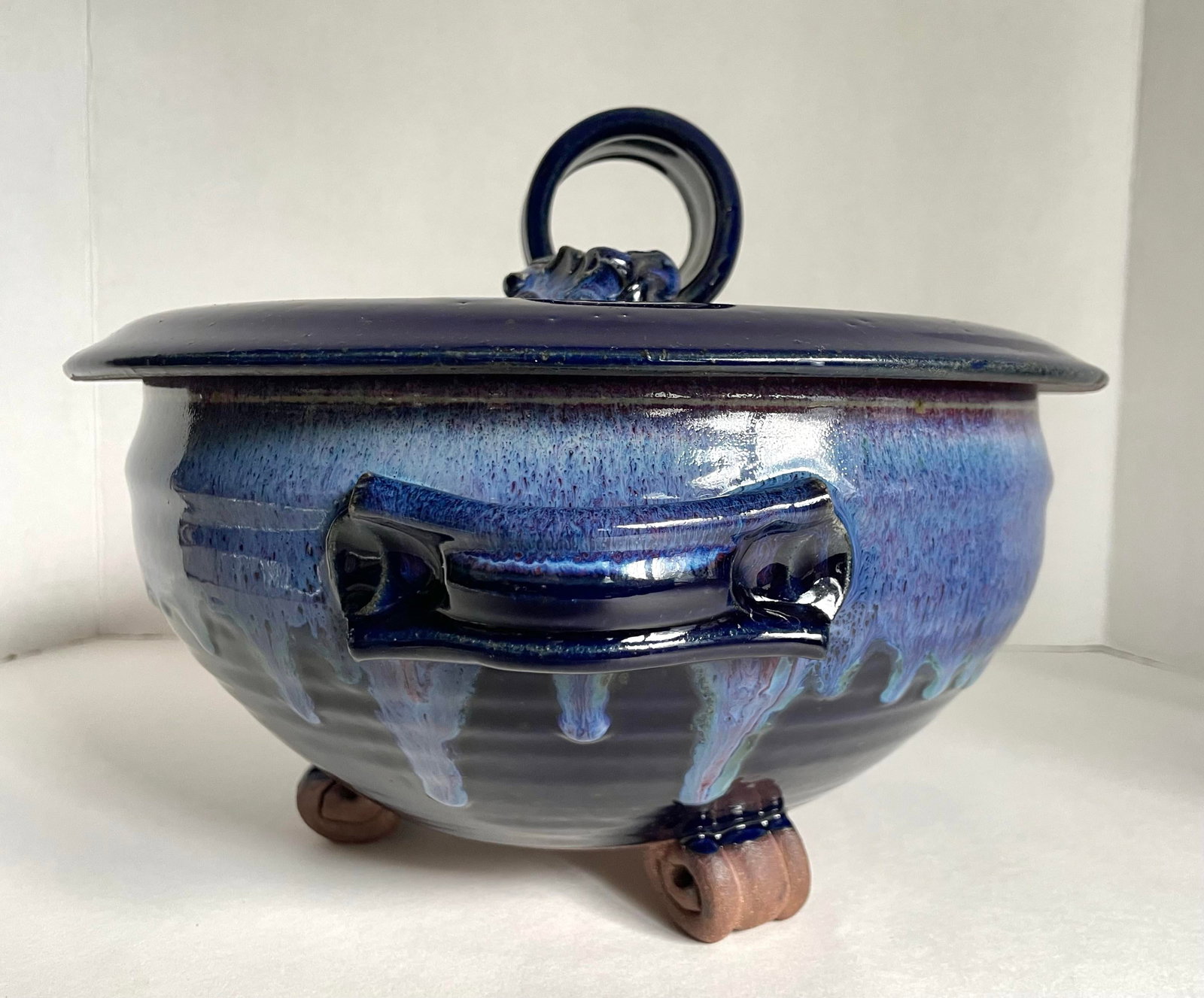 1970's Fabrile Studios Blue Glazed Lidded Pottery Dish - 9