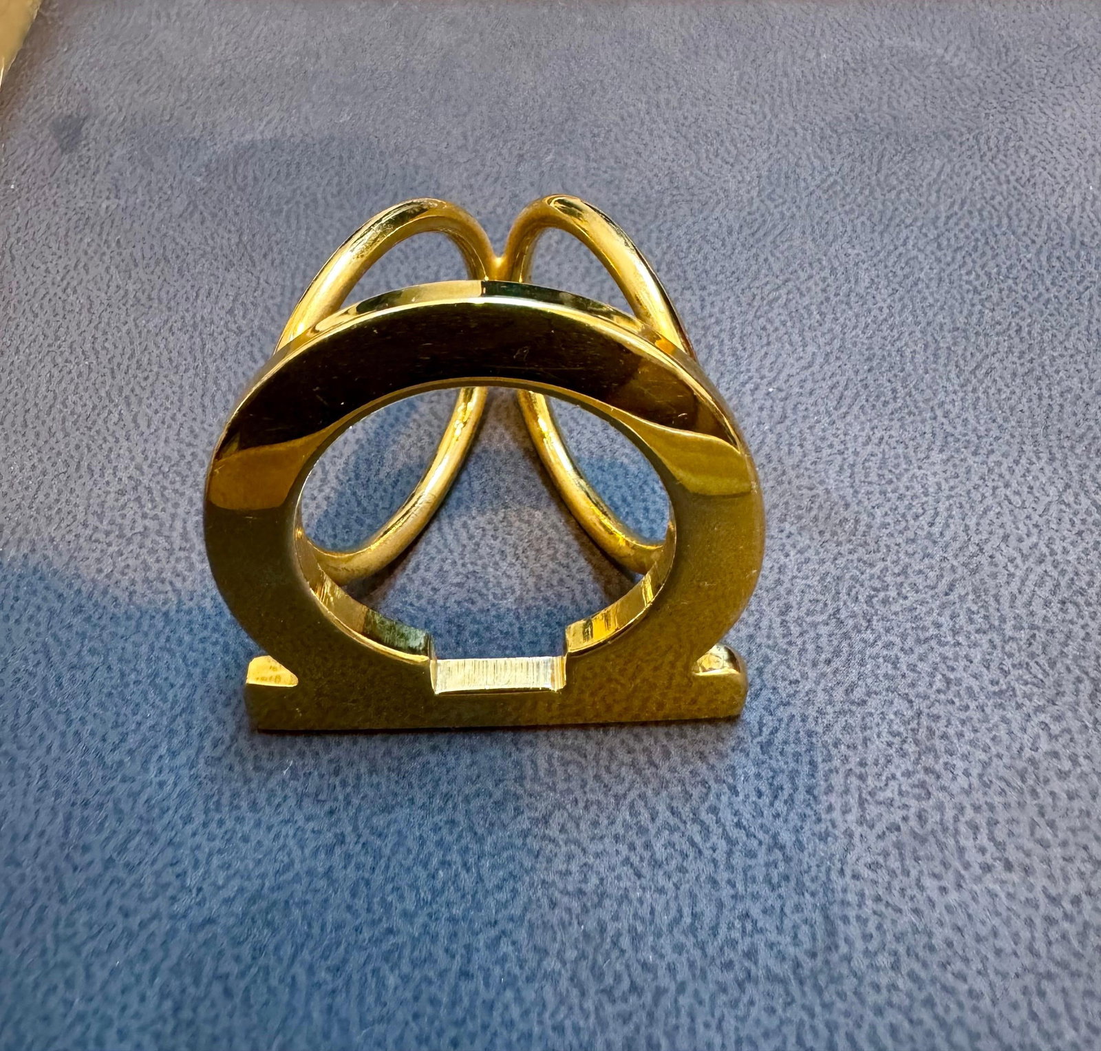 Salvatore Ferragamo Ganchini scarf ring gold Tone, Large Size - 13