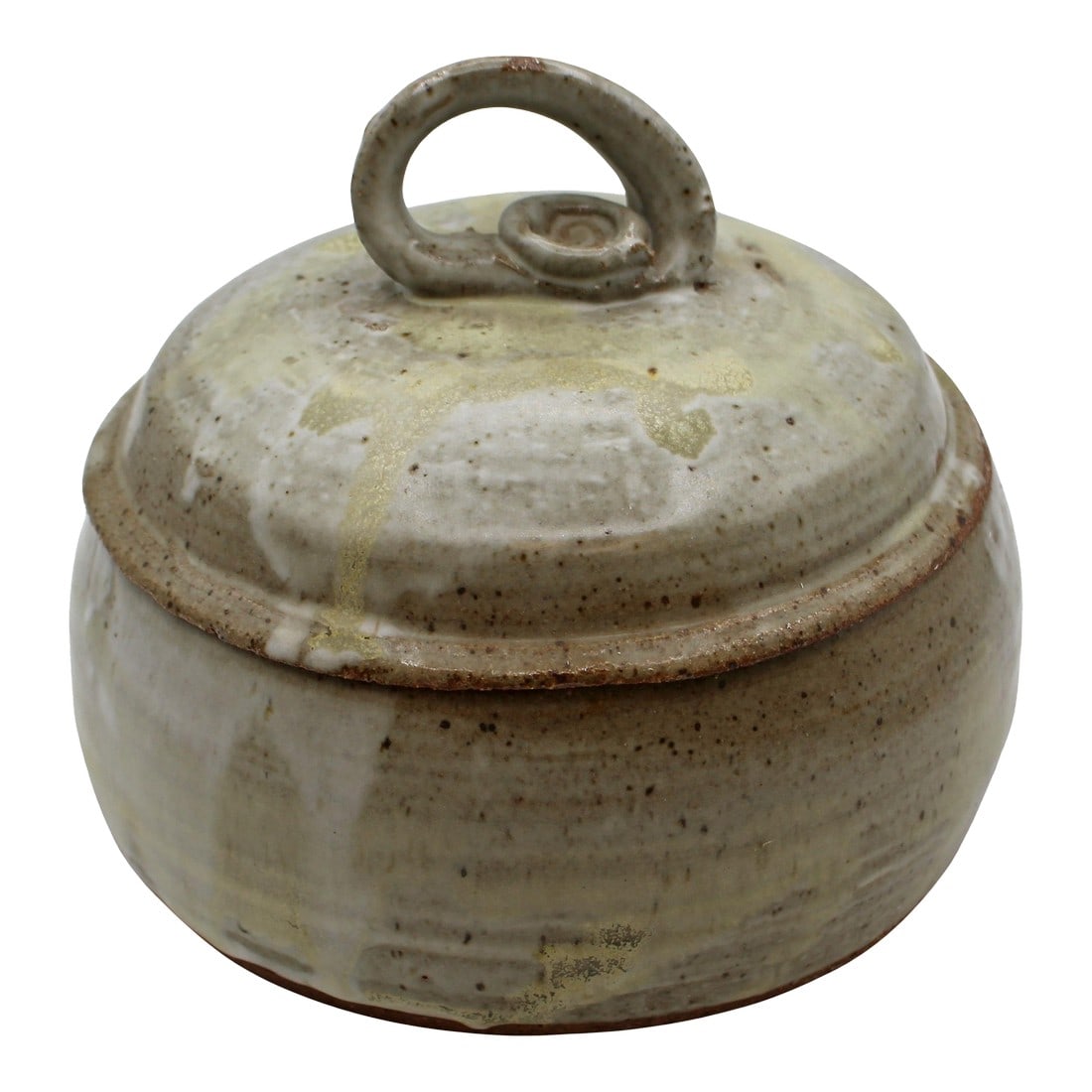 Signed and Stamped Lidded Stoneware Box by Warren MacKenzie: Studio pottery lidded stoneware round box by Warren MacKenzie. Warren MacKenzie (American, 1924-2018), with exhibitions from Walker to Chicago AI to The V&A, over 270 in all, was one of the most