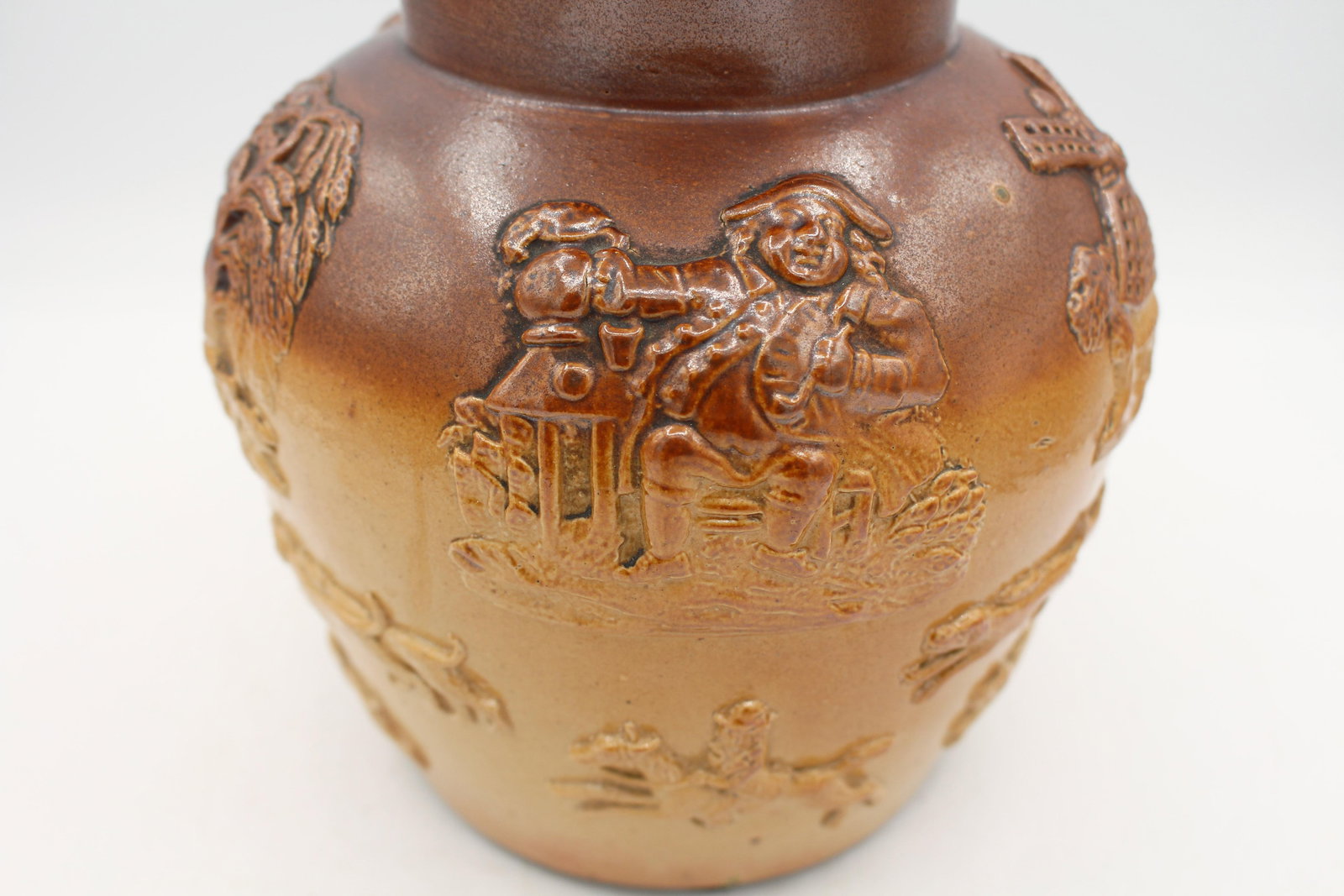 Late 19th Century Royal Doulton, Lambeth, London Stoneware Jug - 6