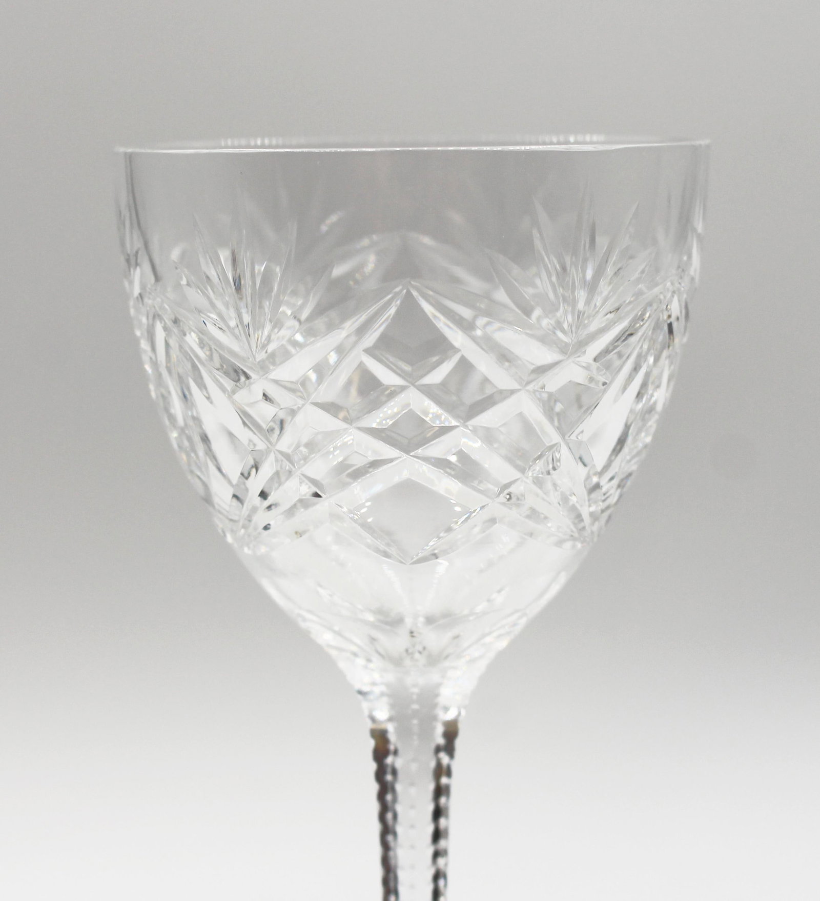 Continental Antique Set of 8 Handblown and Cut Crystal Wine Glasses - 4