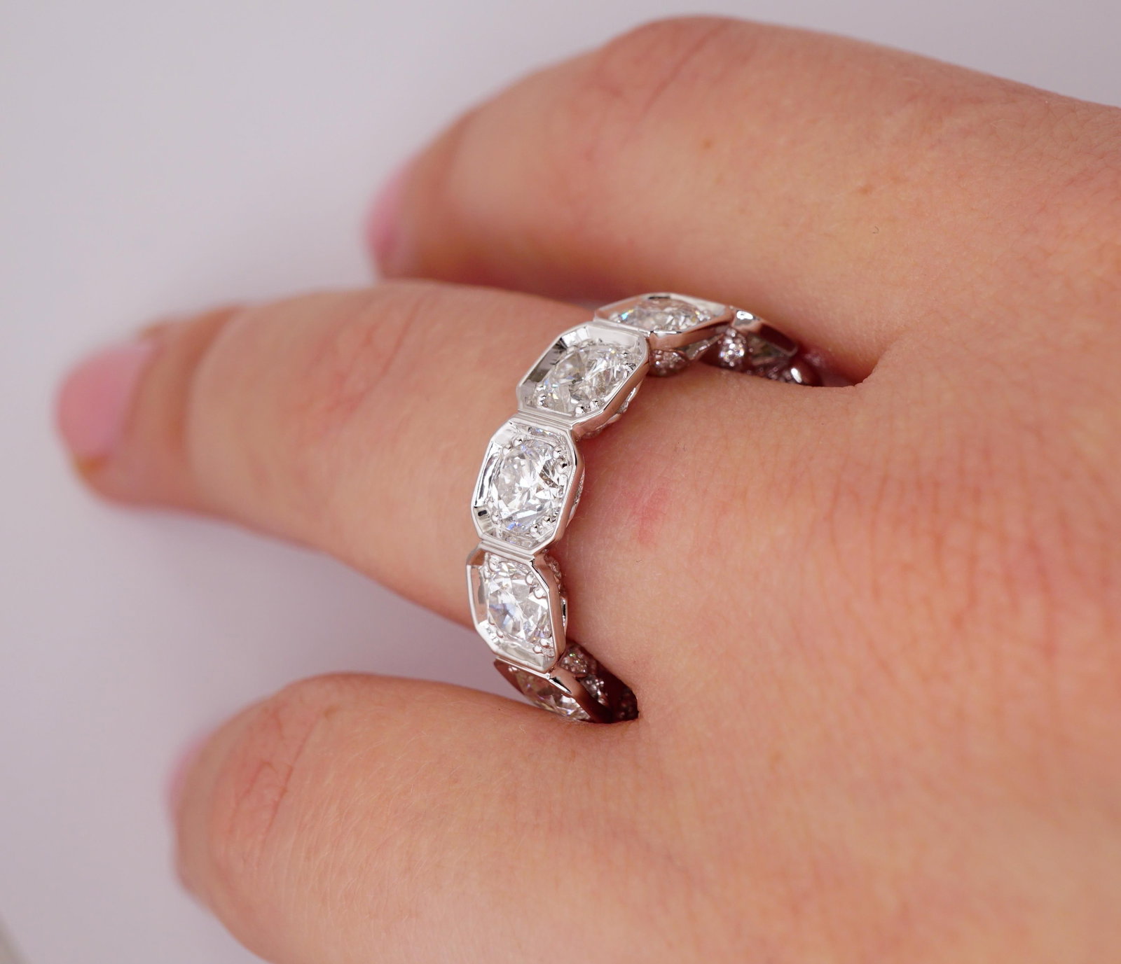 4.90 Carat Round Diamond Bezel Set Octagonal Eternity Wedding Band in 14K White - 3
