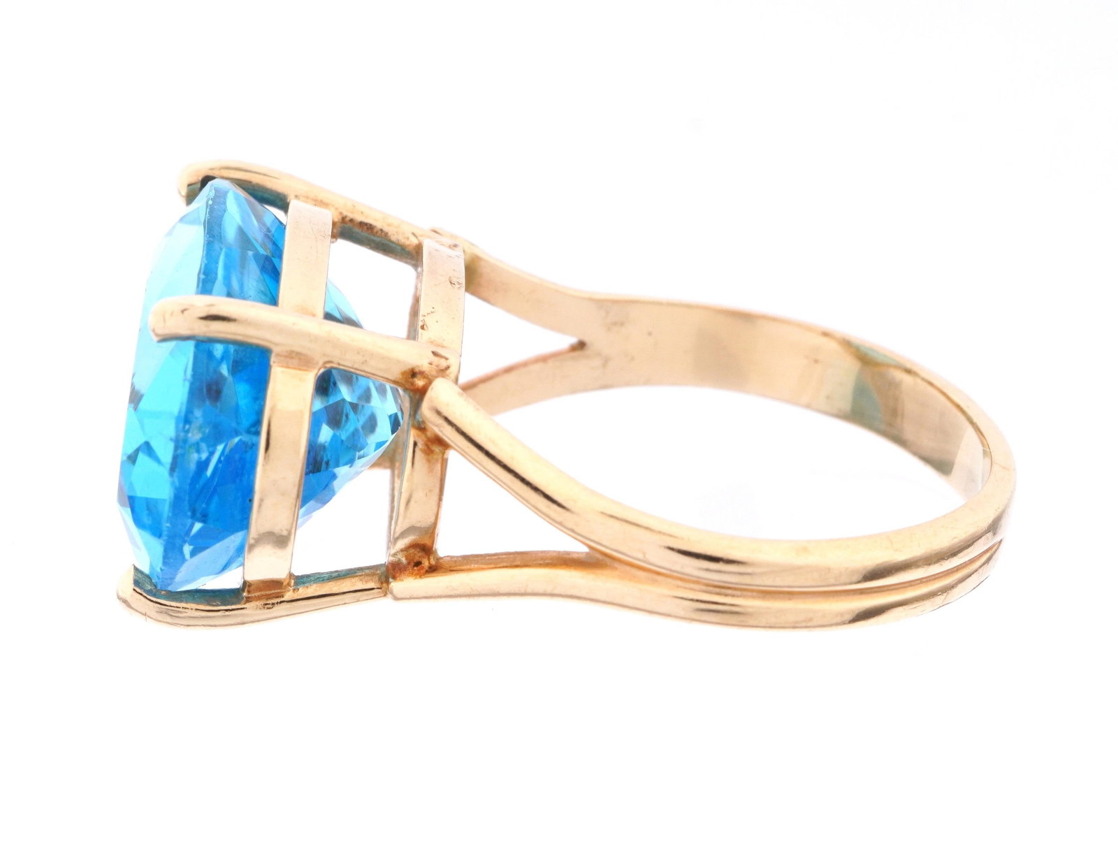 14k Gold Oval Blue Topaz Cocktail Ring - 4