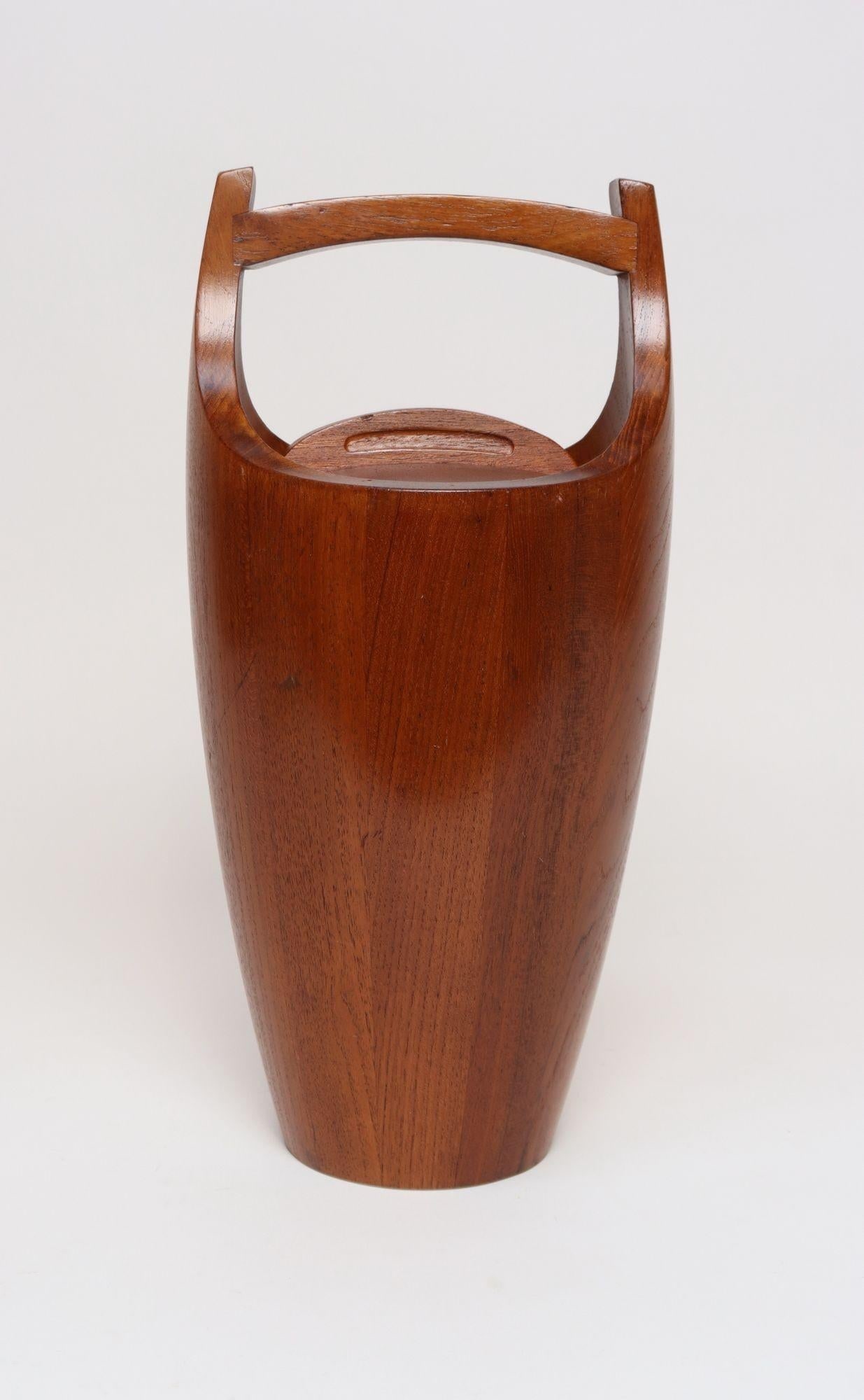 Danish Modern Staved Teak "Congo" Ice Bucket by Jens Quistgaard for Dansk - 5