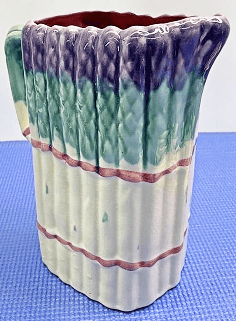 1990s French Majolica Asparagus Pitcher With Spears - 2