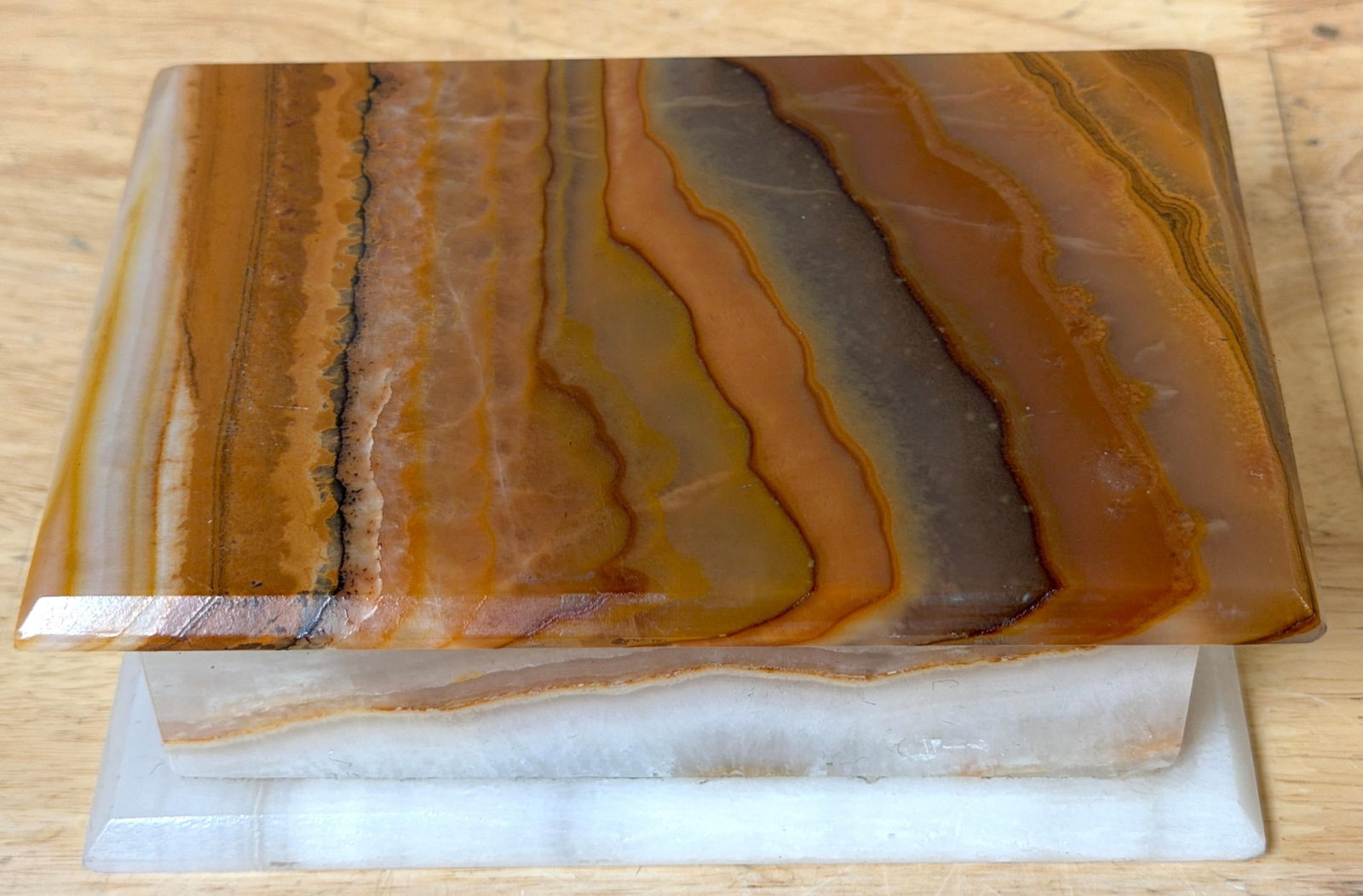 Italian Specimen Agate and Alabaster Hinged Table Box, Circa 1950s - 7