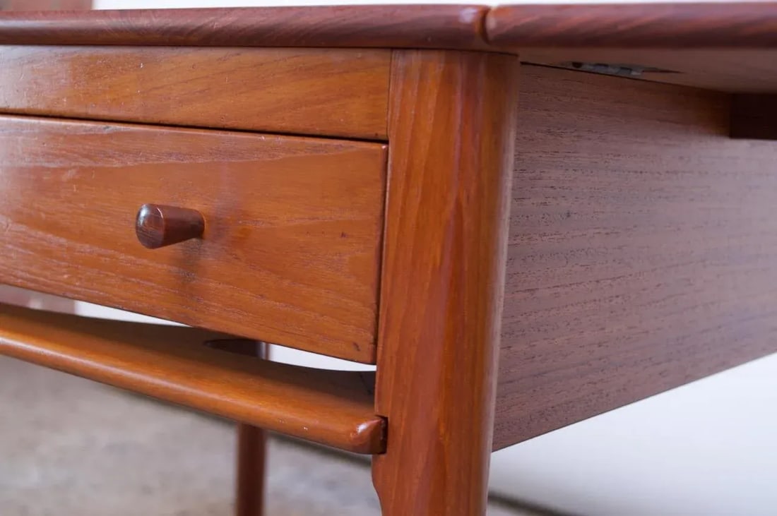 Hans Wegner for Andreas Tuck Model AT33 Drop-Leaf Sewing Table in Teak - 10