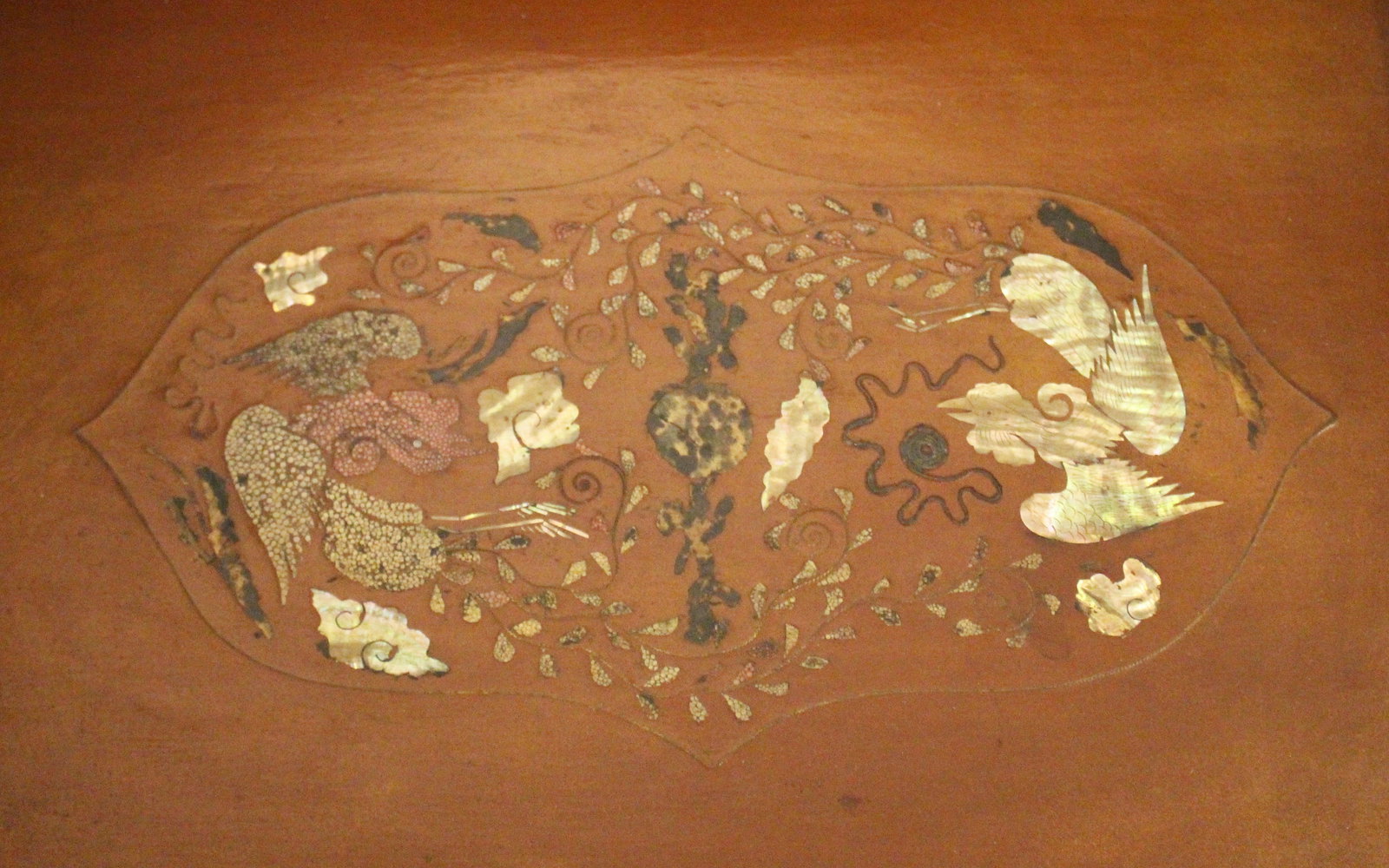 Mid-Late 19th Century Chinese or Korean Burnt Red Lacquer Gallery Tray Now on Custom Stand - 4