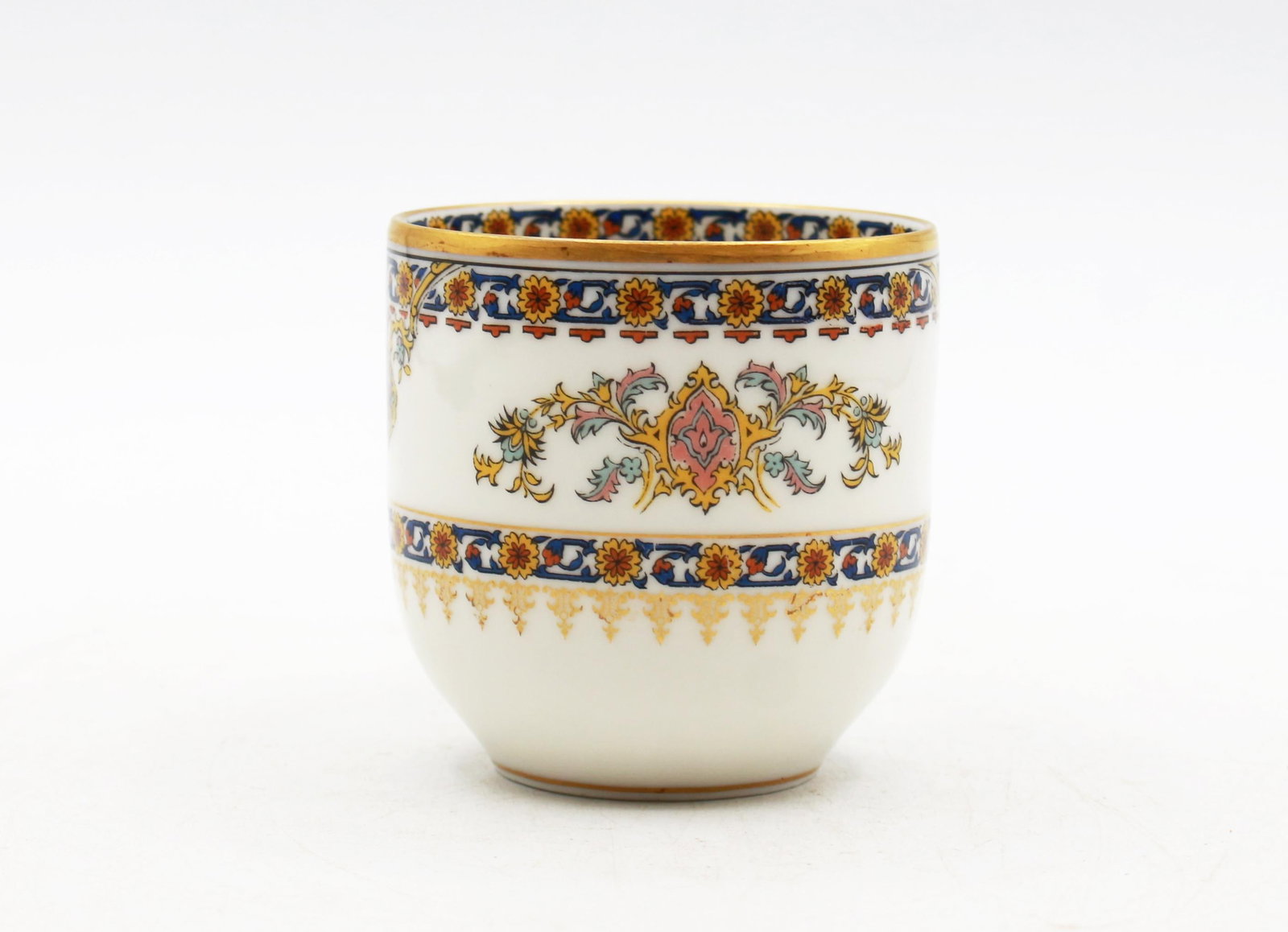 Late 19th Century Set of 4 Demitasse Cups & Saucers From Limoges, France - 7