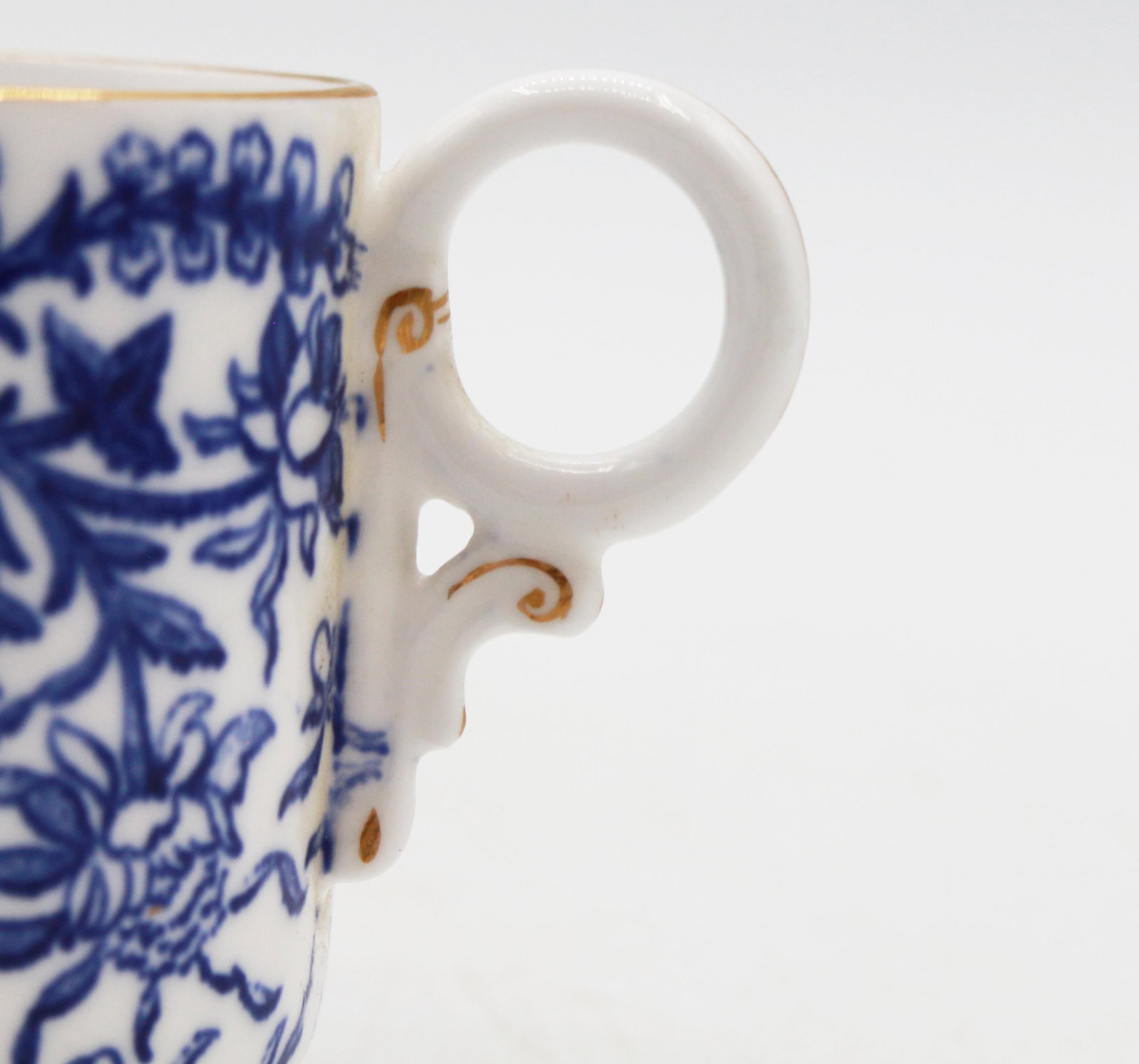 Circa 1878-1890 Pair of Demitasse Cups and Saucers by Royal Crown Derby - 9