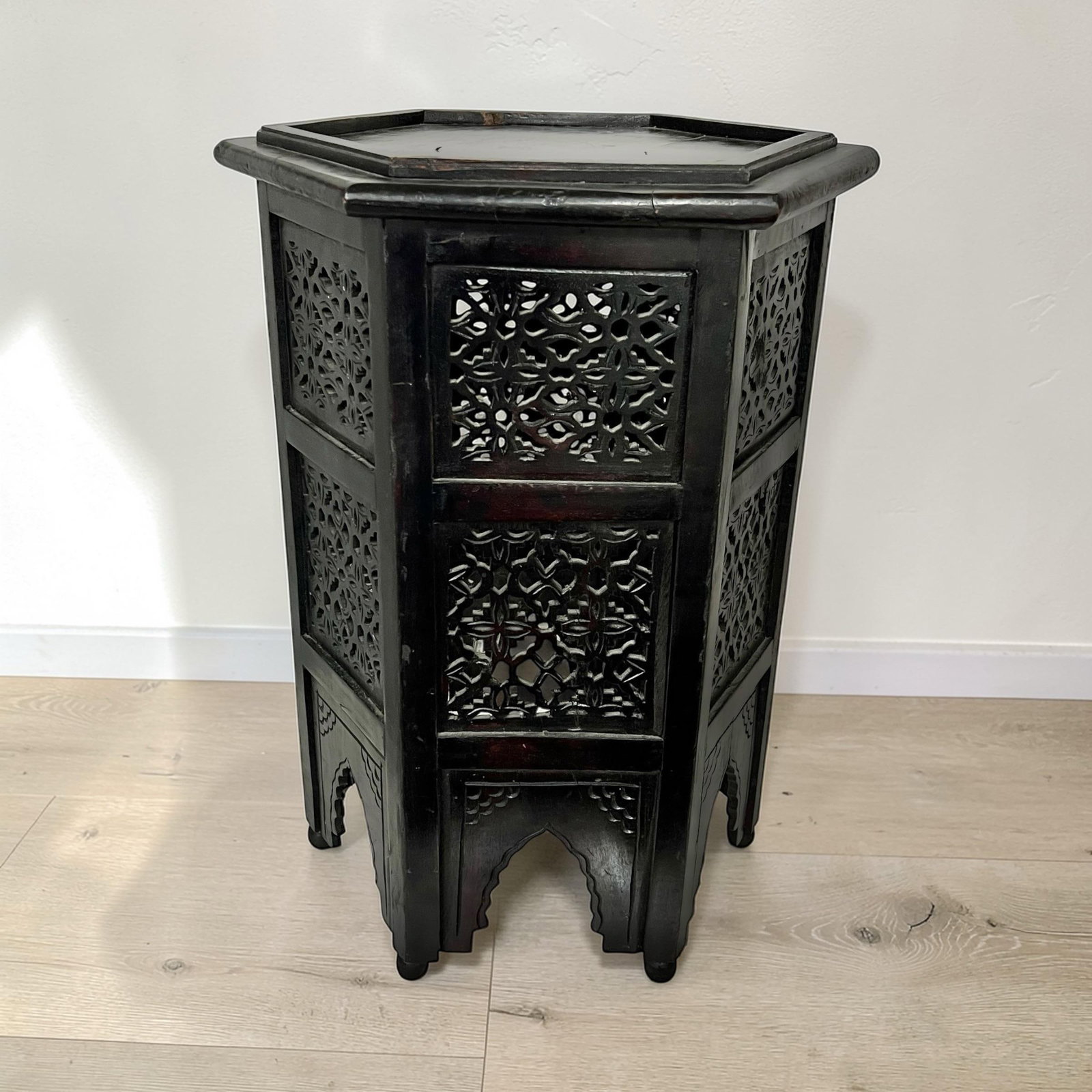 Vintage Anglo Indian Hexagon Hand Carved Drink Table - 2