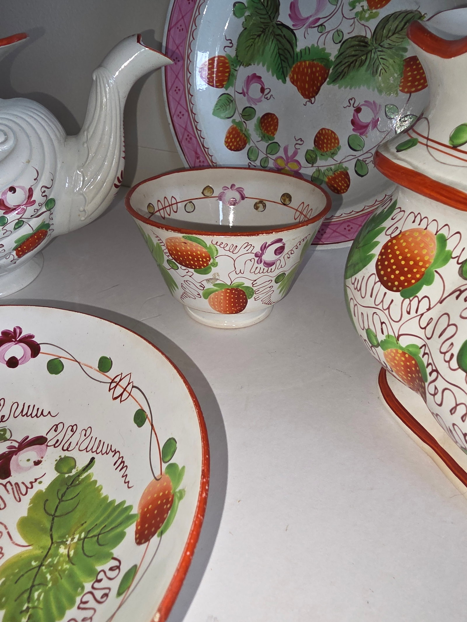 Group of English Pearlware Strawberry and Vine - 5