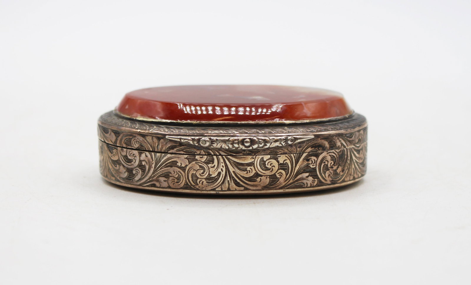 1851 English Agate & Sterling Silver Oval Box - 3