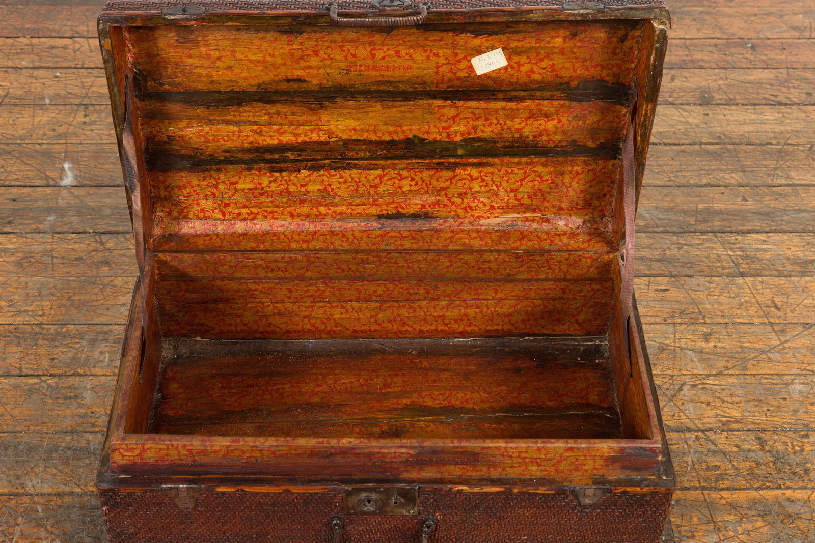 Thai 19th Century Woven Rattan over Wood Carrying Case with Painted Interior - 10