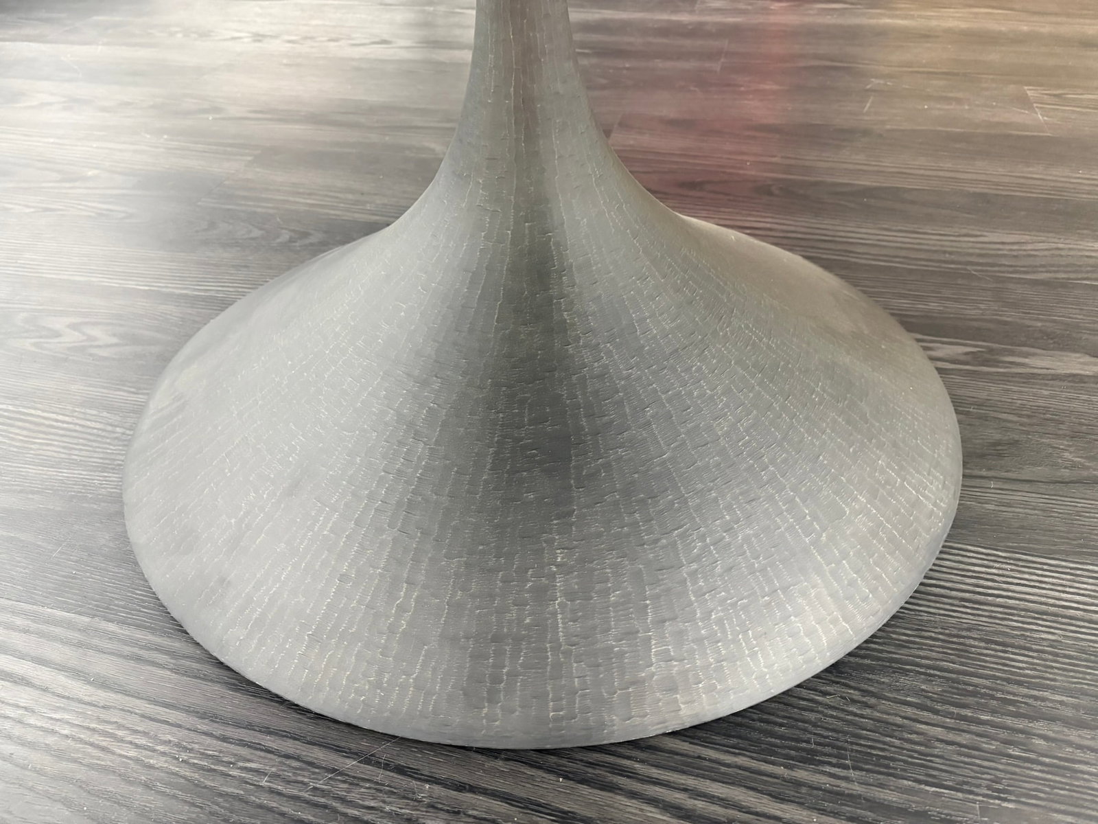 Rh Aero Round Dining Table – 50" - 10