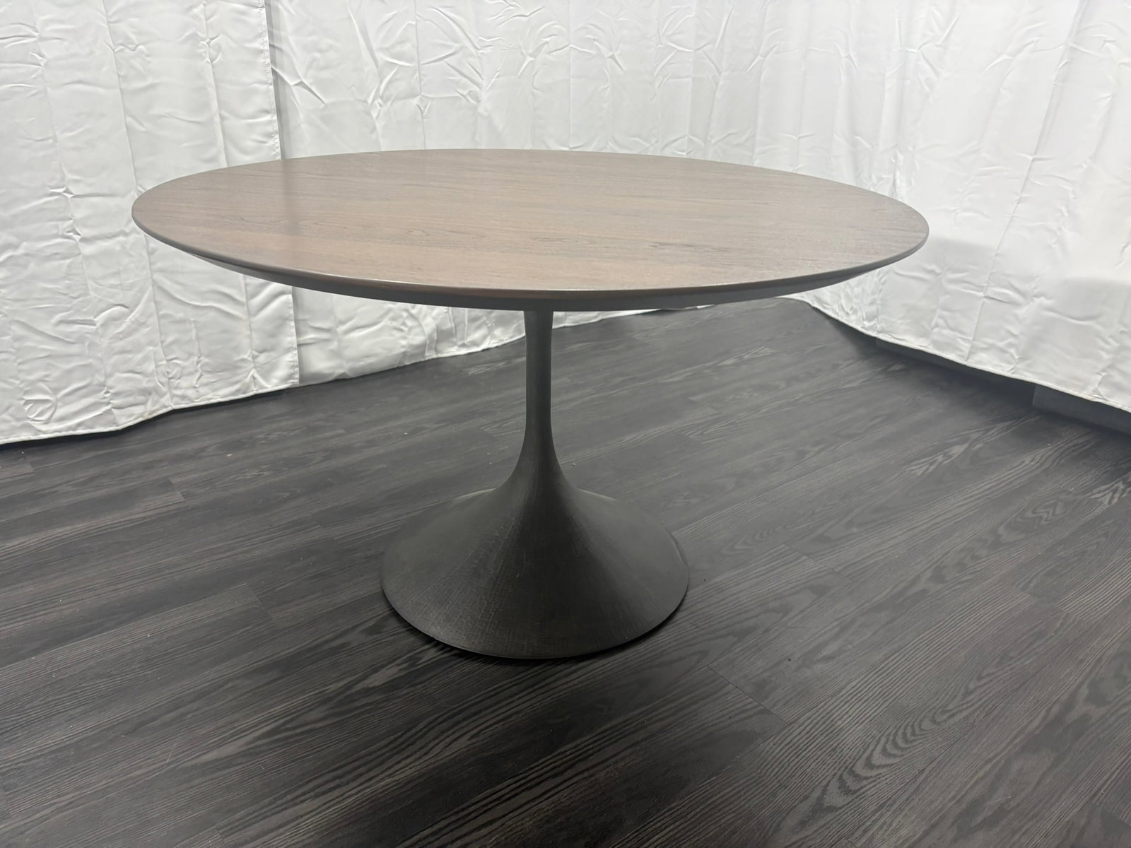 Rh Aero Round Dining Table – 50" - 16