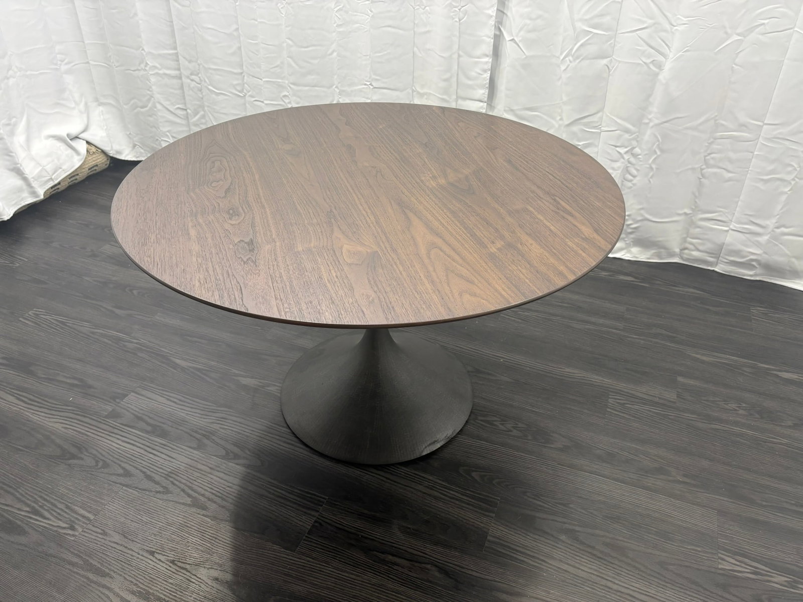 Rh Aero Round Dining Table – 50" - 2