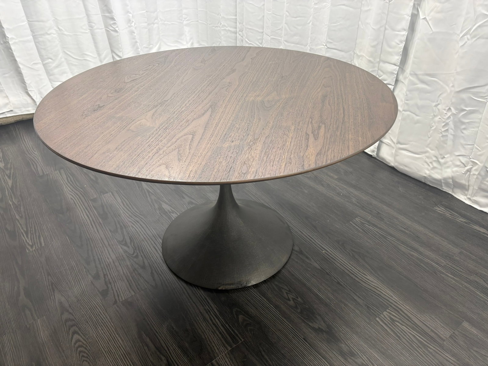 Rh Aero Round Dining Table – 50" - 9