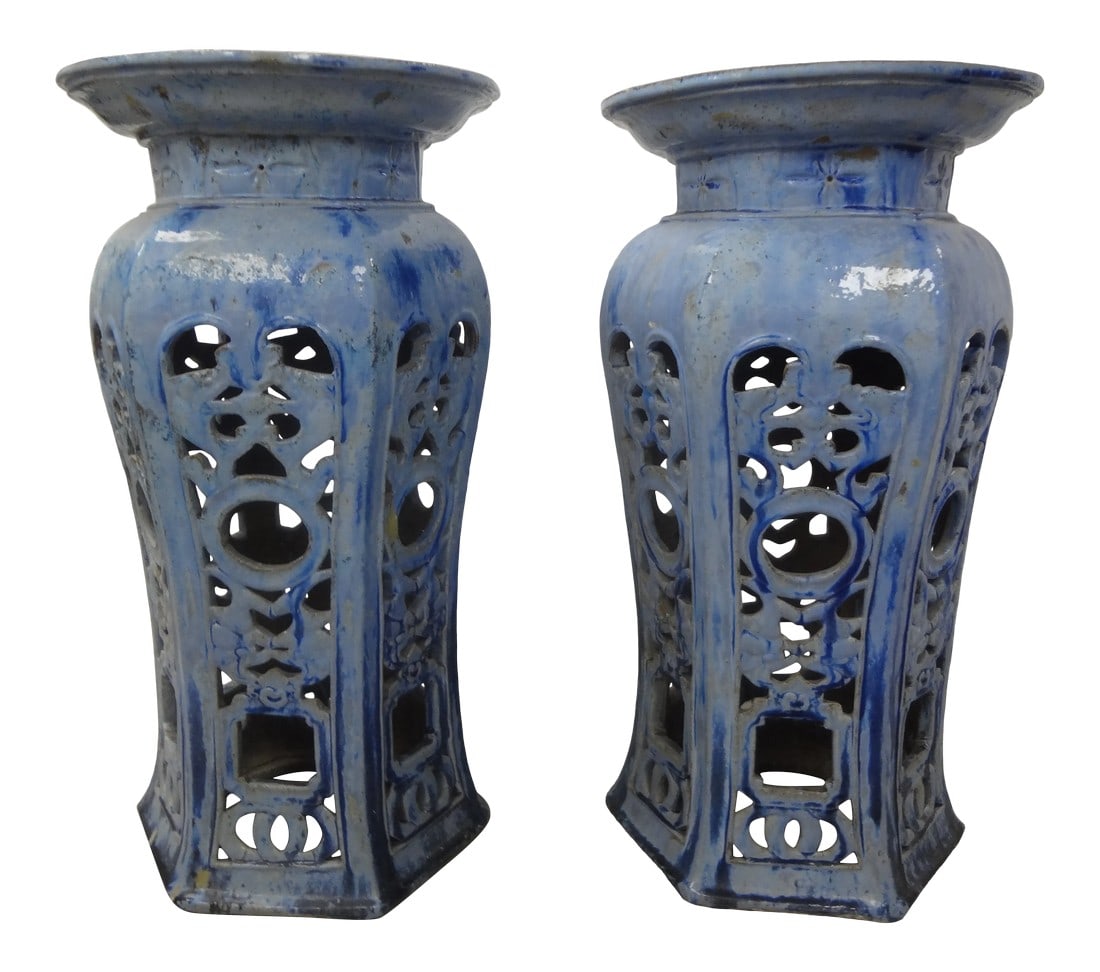 Early 20th Century Chinese Glazed Terra Cotta Pedestals or Stands-A Pair: Pair Of Early 20th Century Chinese Glazed Terra Cotta Pedestals Or Stands. These Stunning Antique Chinese Pedestals Are Executed In An Interesting Cornflower Blue And Are Perfect For Displaying Your