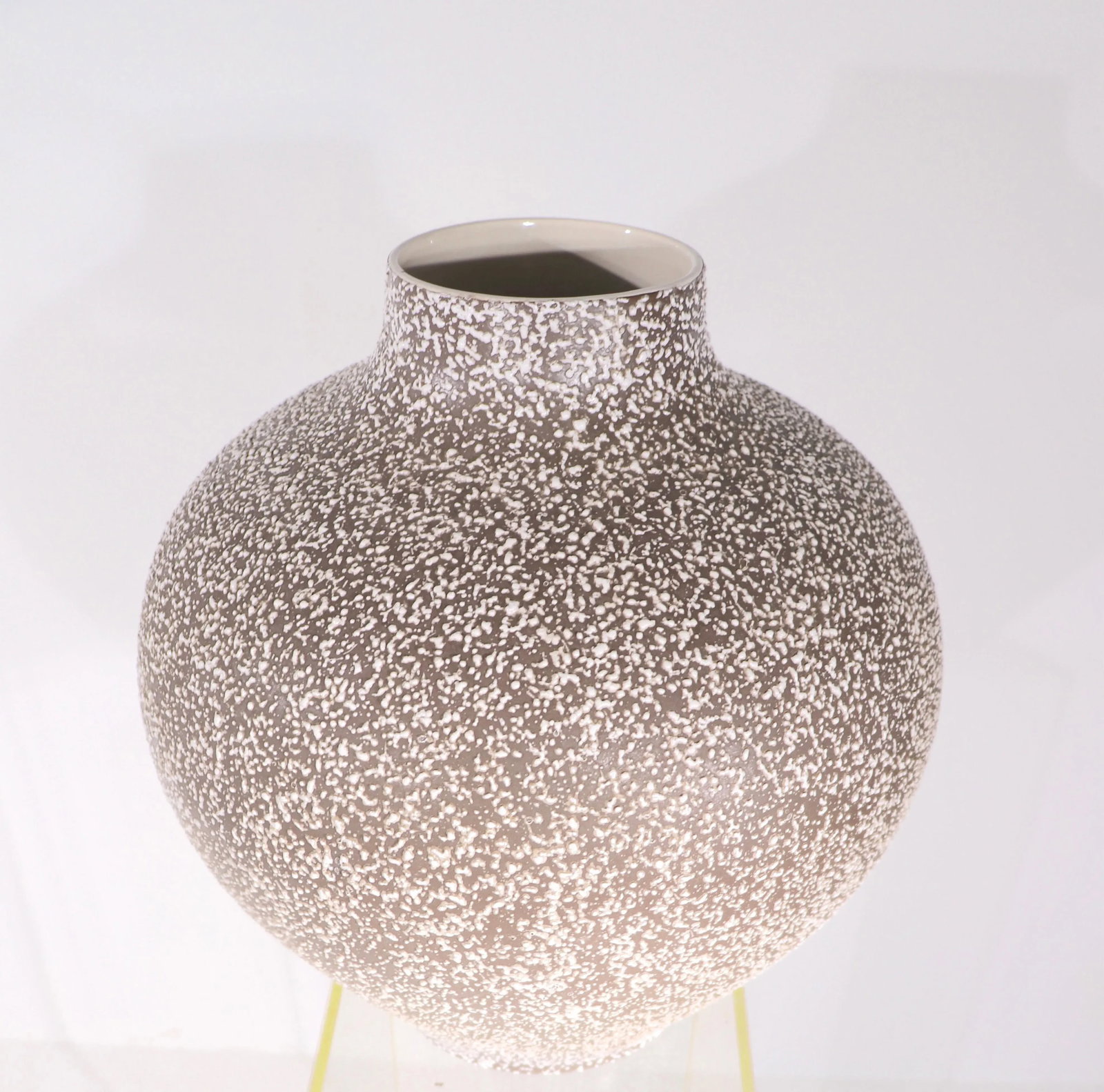Large Mid Century Royal Haeger Spatterware Vase - 6