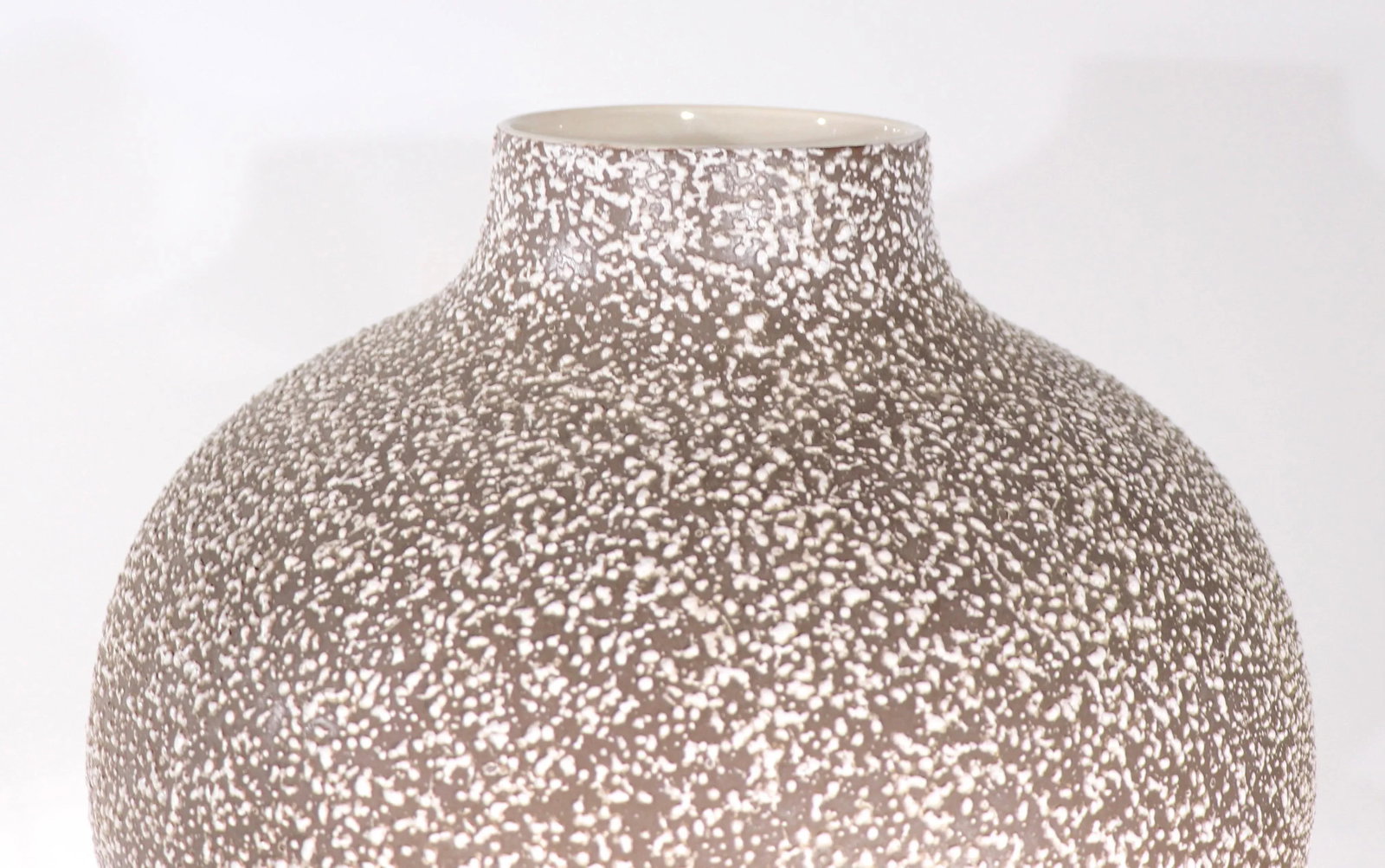 Large Mid Century Royal Haeger Spatterware Vase - 7