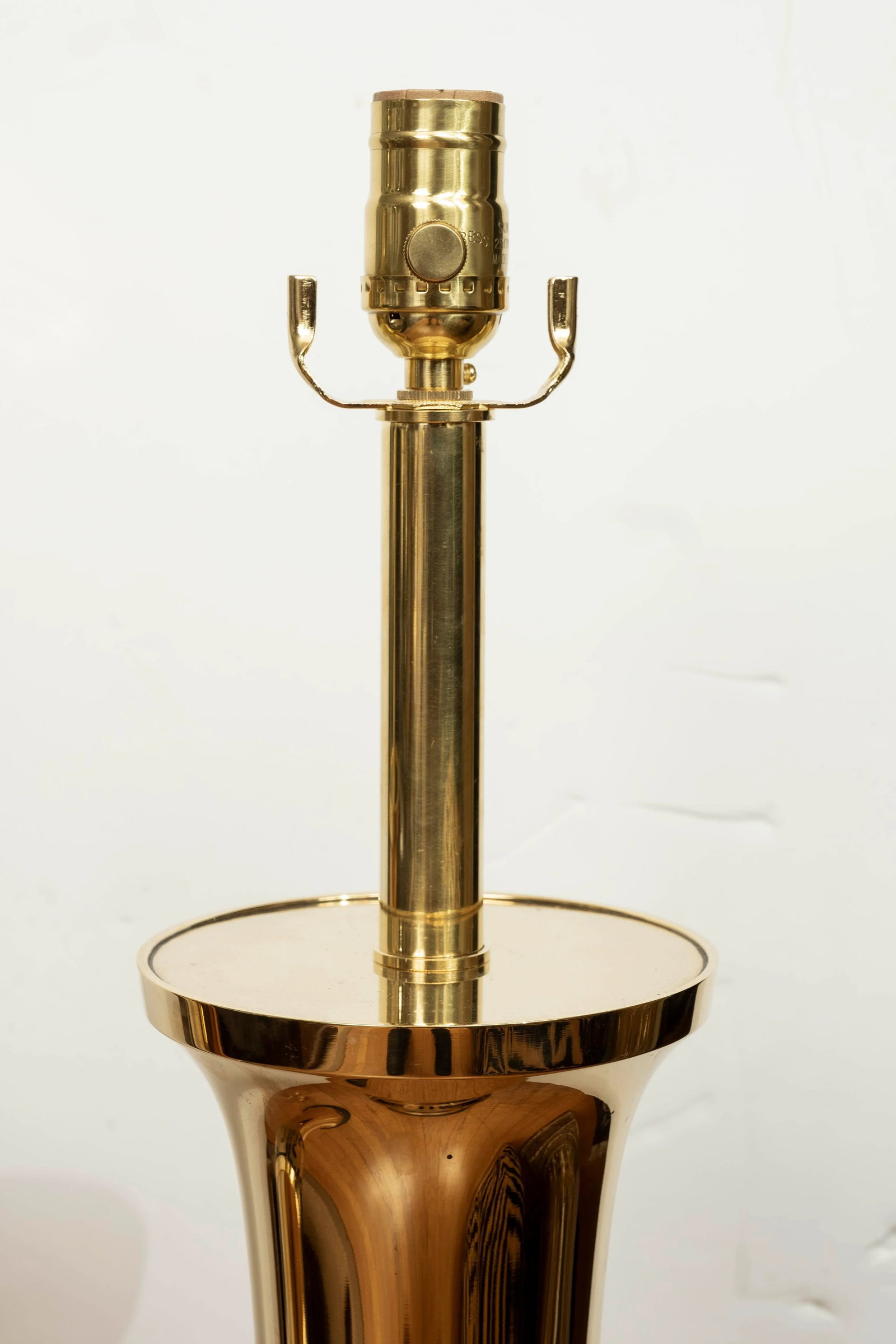 Large Pair of Mid Century Asian Modern Brass Lamps by James Mont - 3
