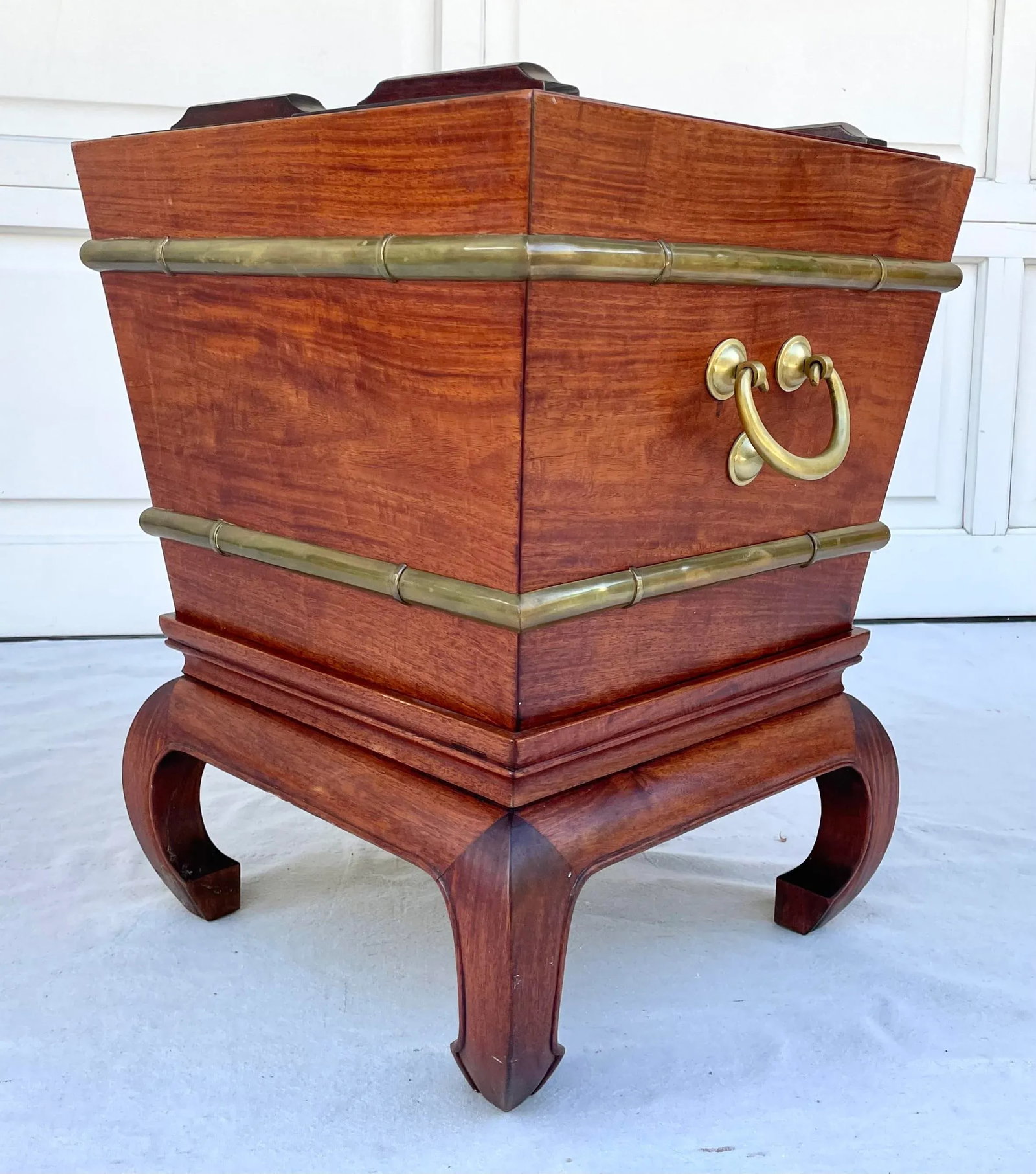 Mid-Century Rosewood and Brass Beverage Ice Box by George Zee - 2