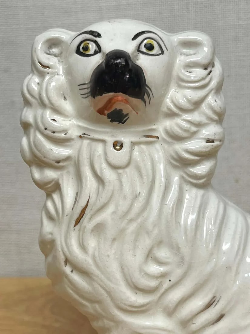 Mid 19th Century Diminutive Antique Staffordshire Black & White Seated Spaniels, C. 1860s - A Pair - 9