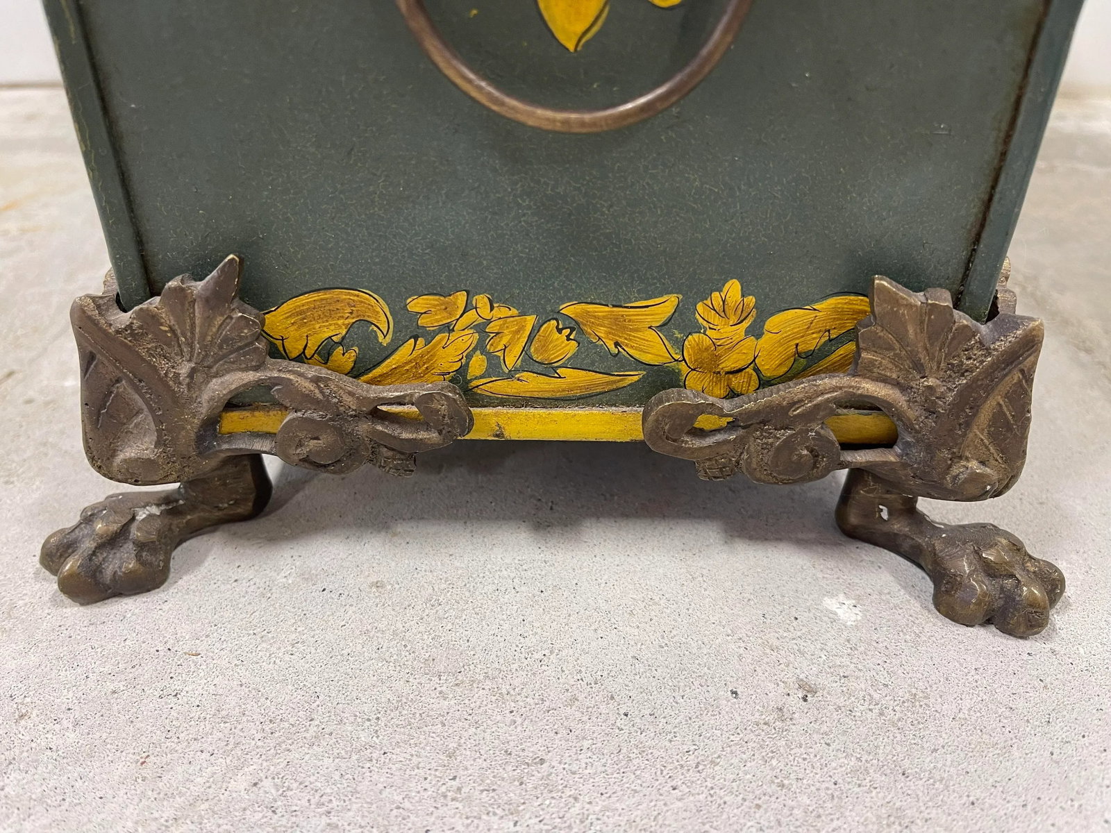 Vintage Italian Tole Planter W/ Lion Pulls - 7