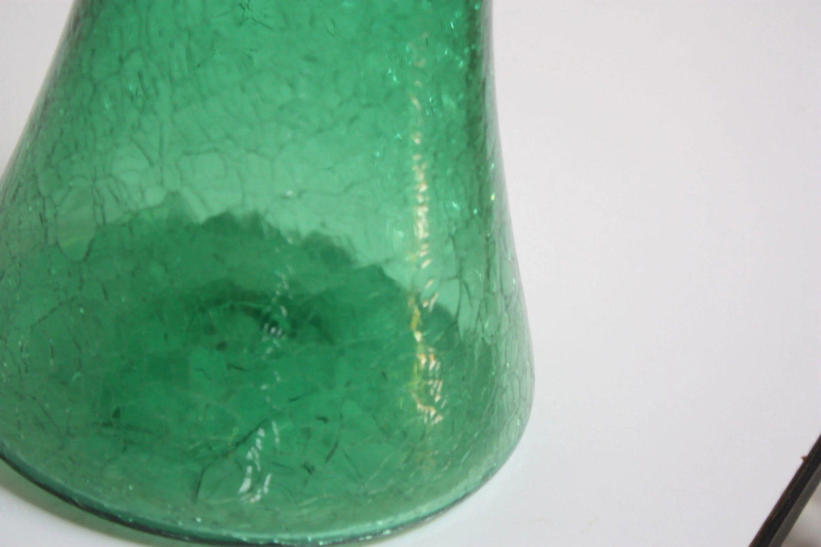 Wayne Husted for Blenko Green Crackle 'Sheaf' Vase Model 5519-M - 4