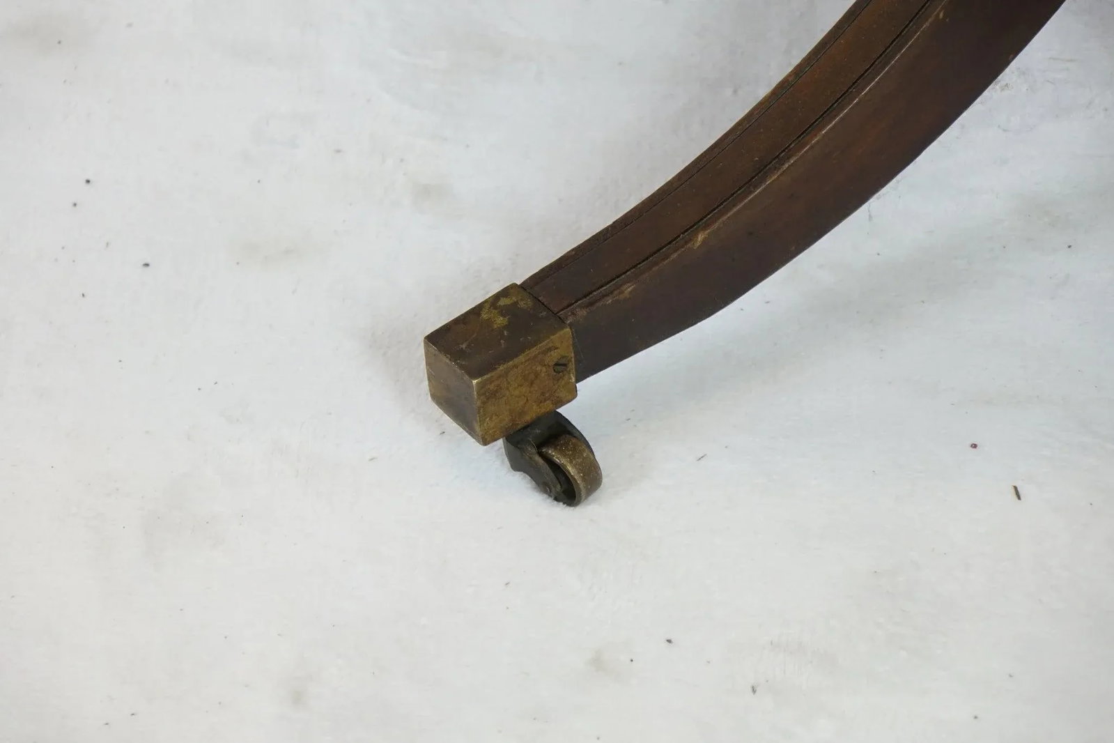 1960s Mid-Century Modern Walnut Coffee Table - 3